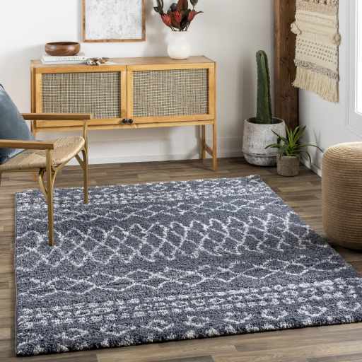 Daguma 5'3in x 7' Area Rug - Hauteloom