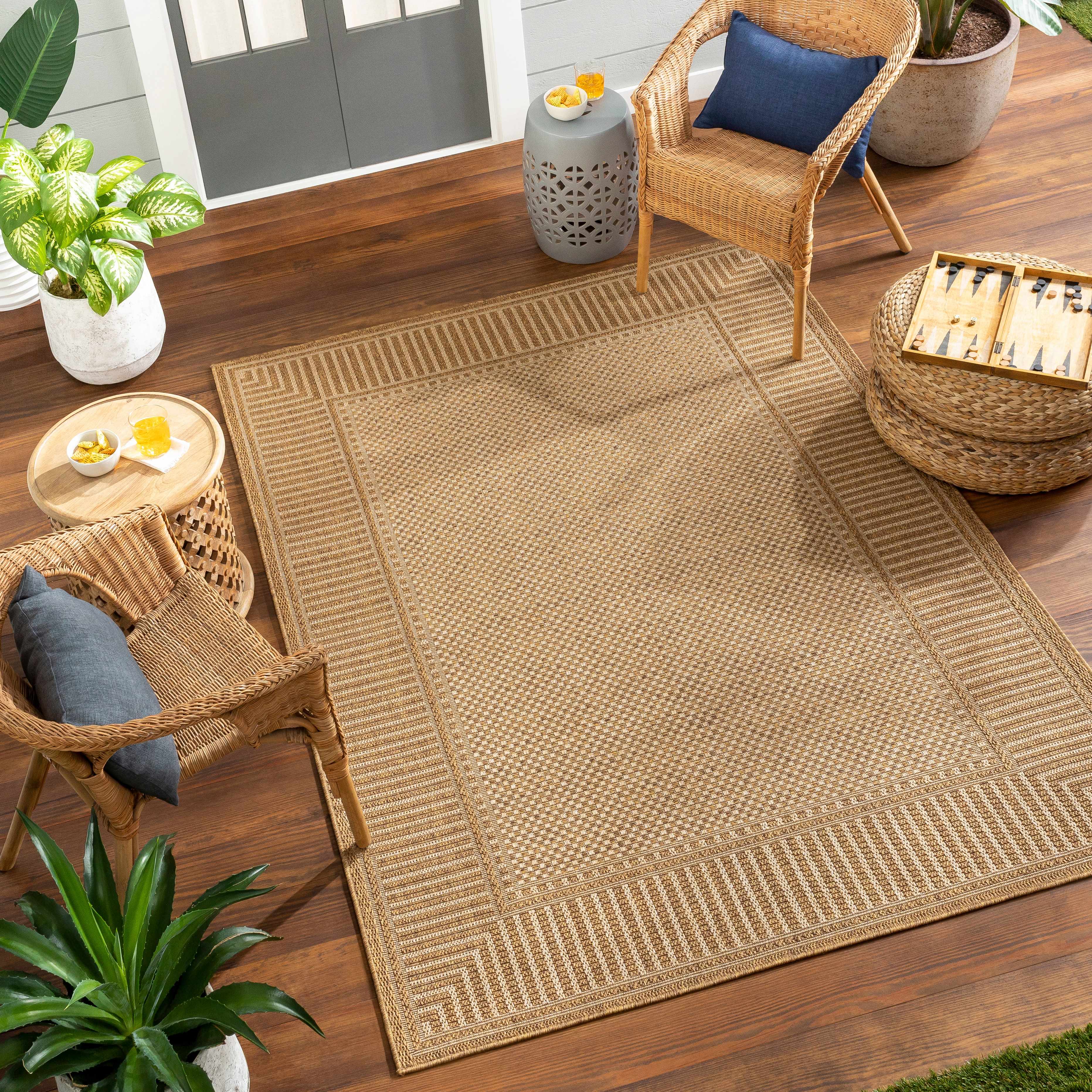 Amora 5'3in x 7' Outdoor Area Rug - Hauteloom