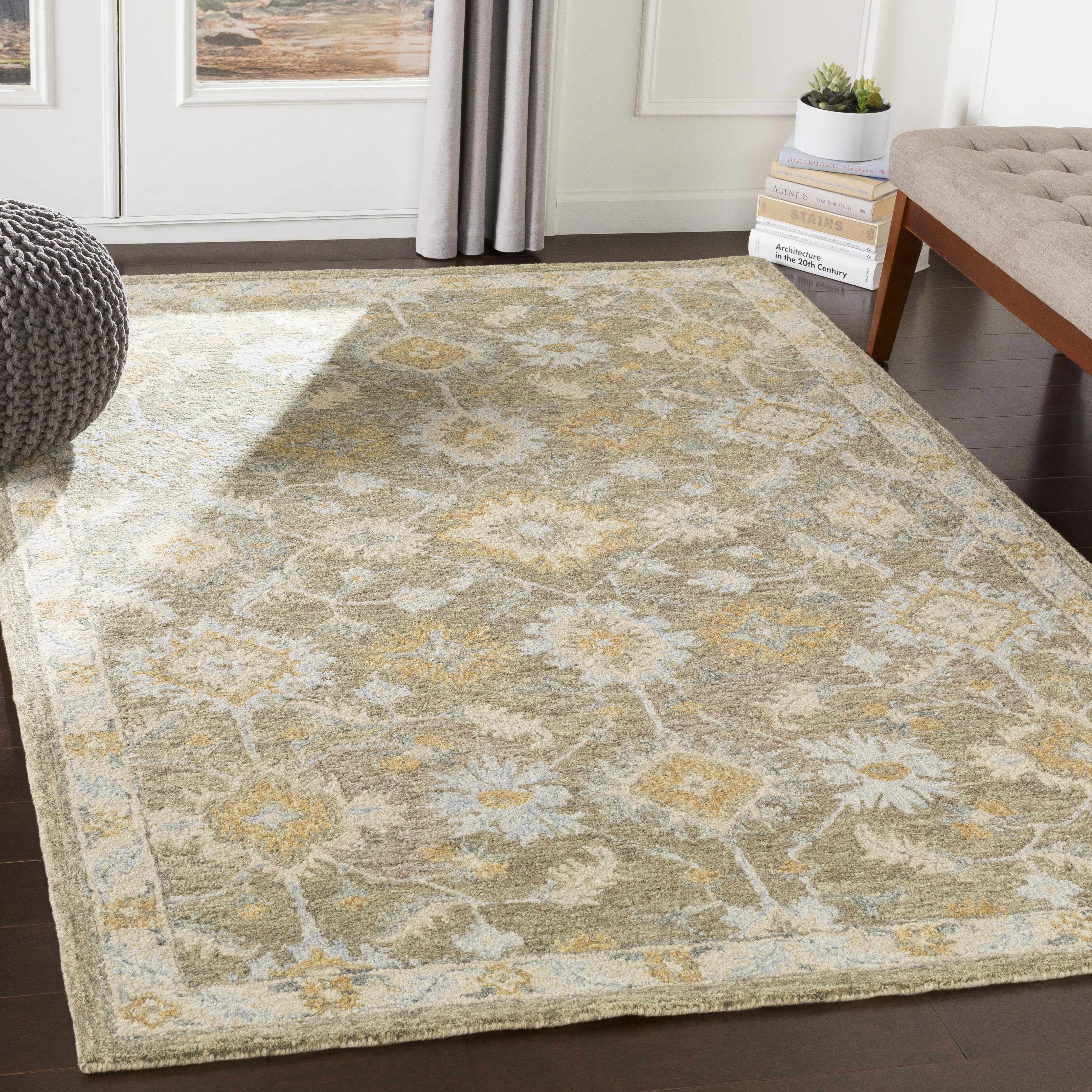 Wanaque 2' x 3' Updated Traditional Wool Area Rug - Hauteloom