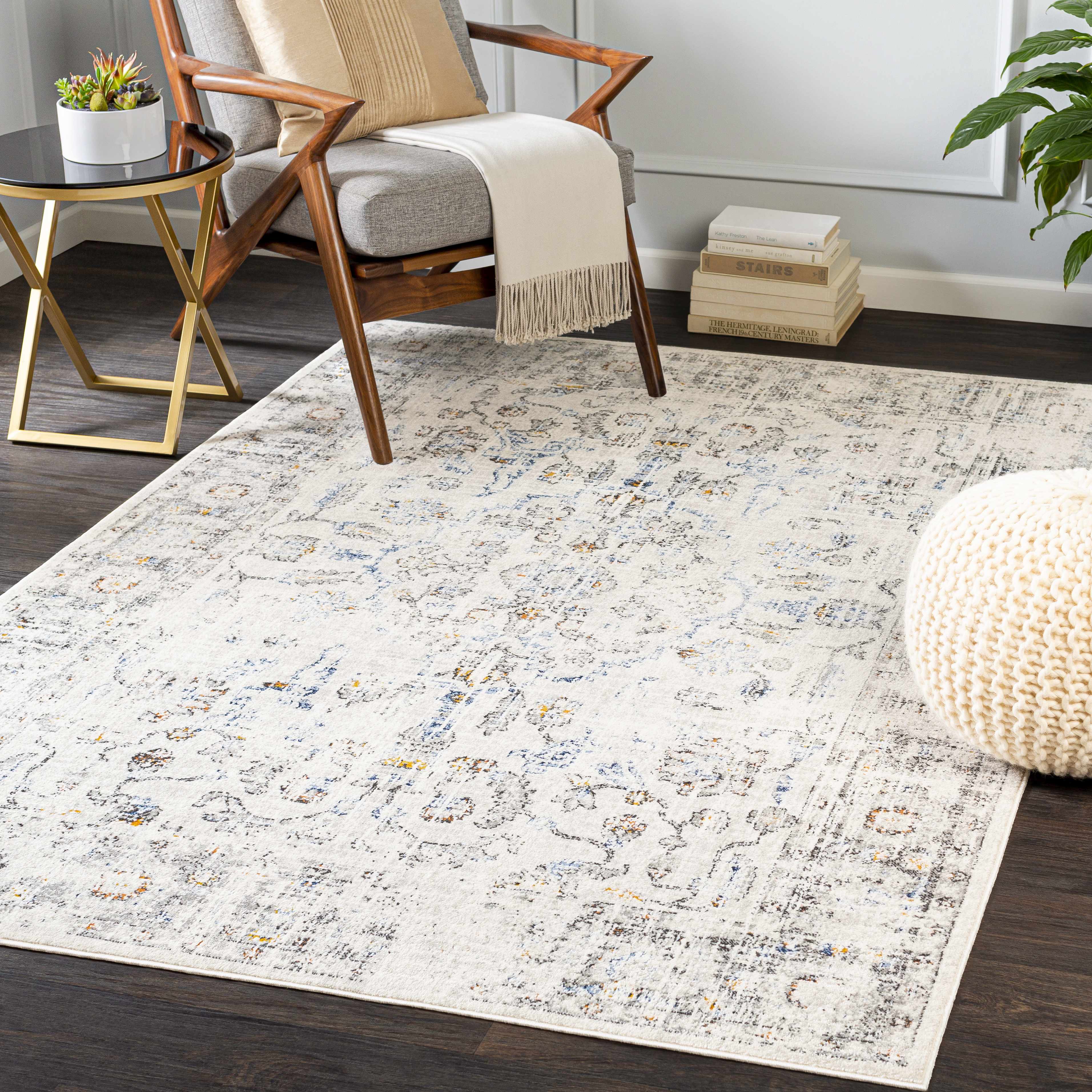 Tollesbury 6'7in x 9' Traditional Area Rug - Hauteloom