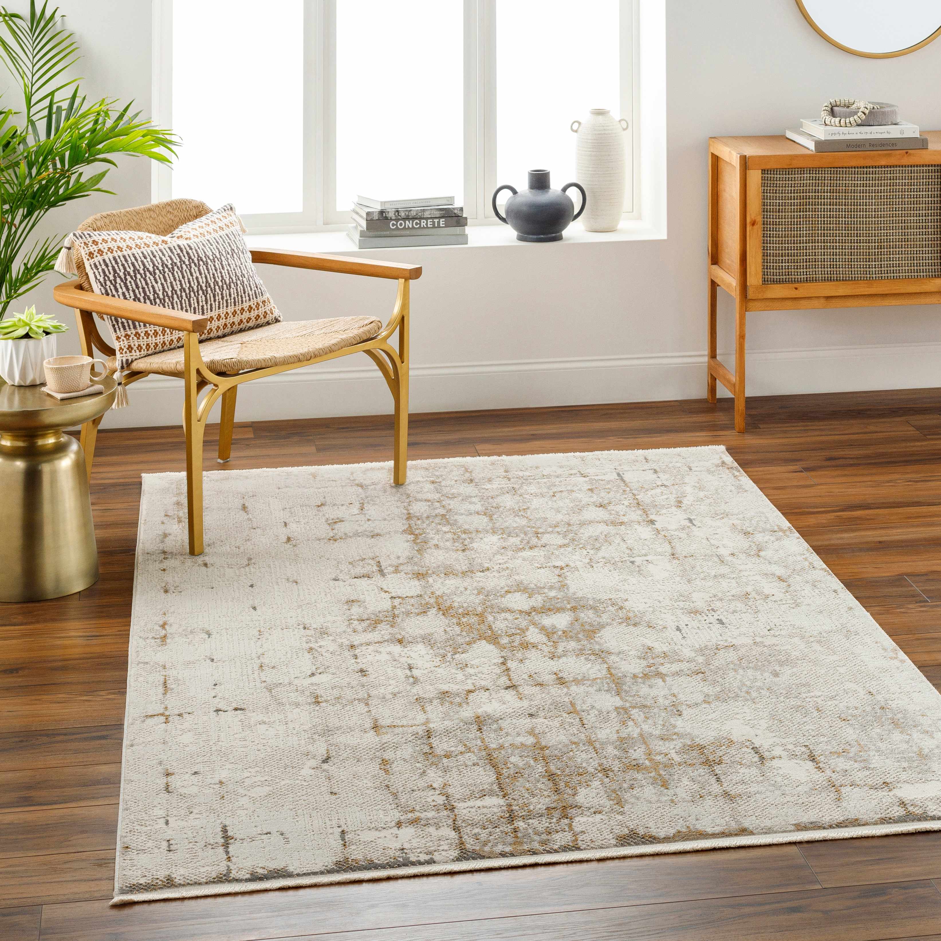 Arav 5'3in x 7' Area Rug - Hauteloom