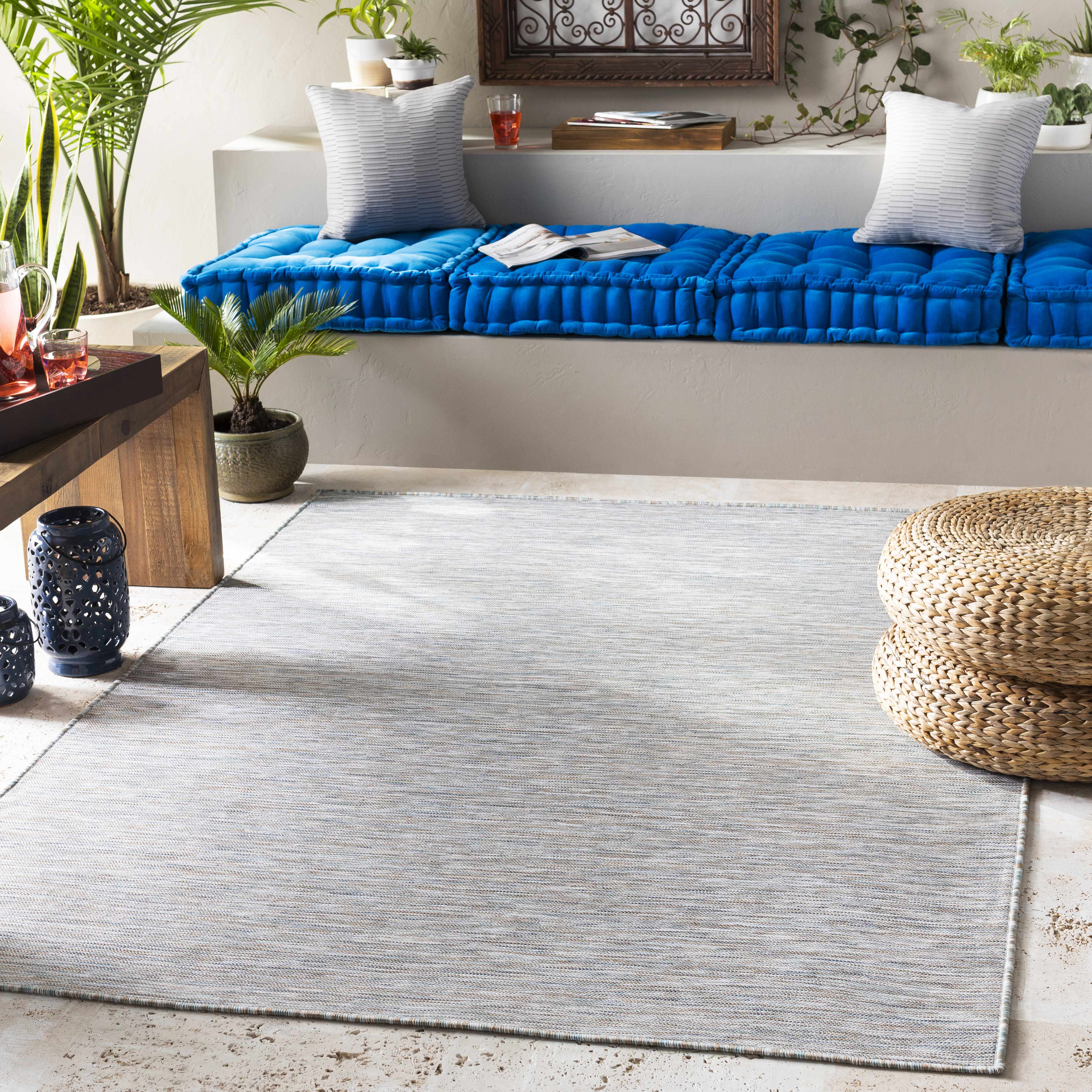 Revillo 5'3in x 7'3in Modern Outdoor Area Rug - Hauteloom