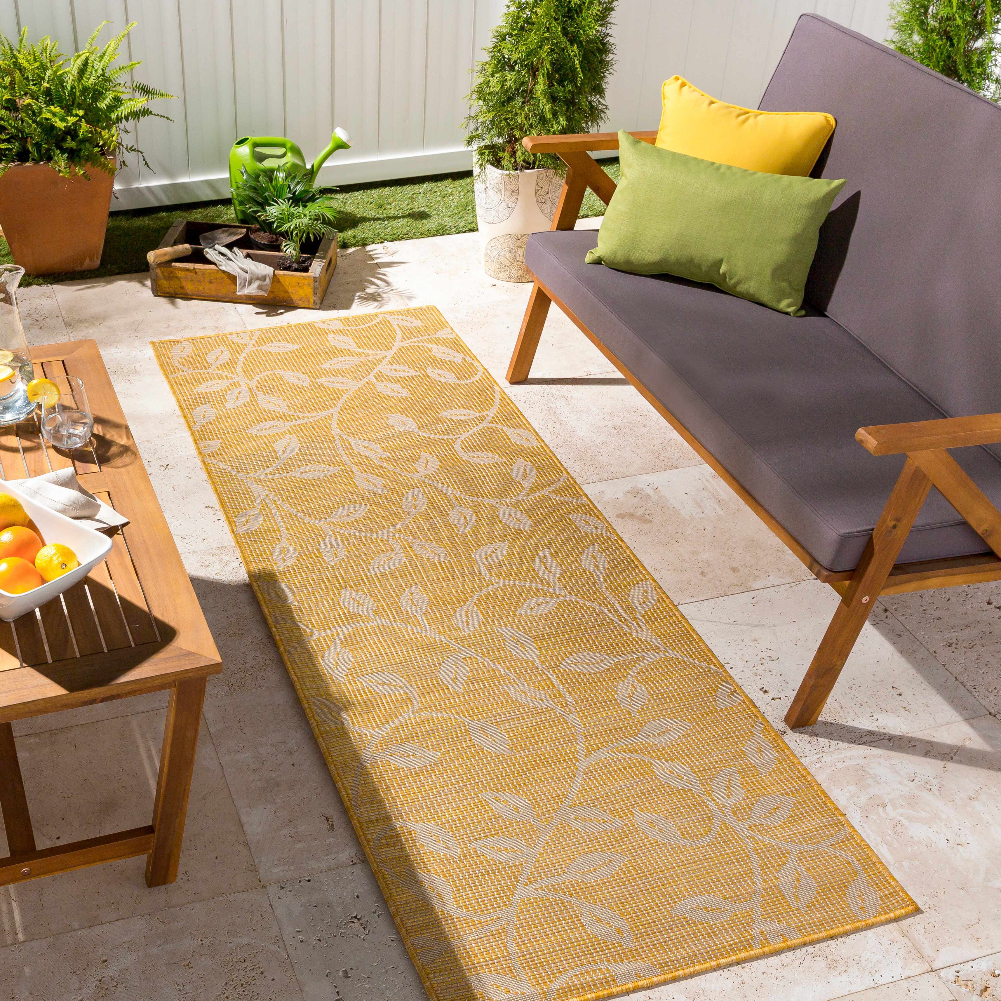 Smallwood 7'8in x 10' Outdoor Area Rug - Hauteloom