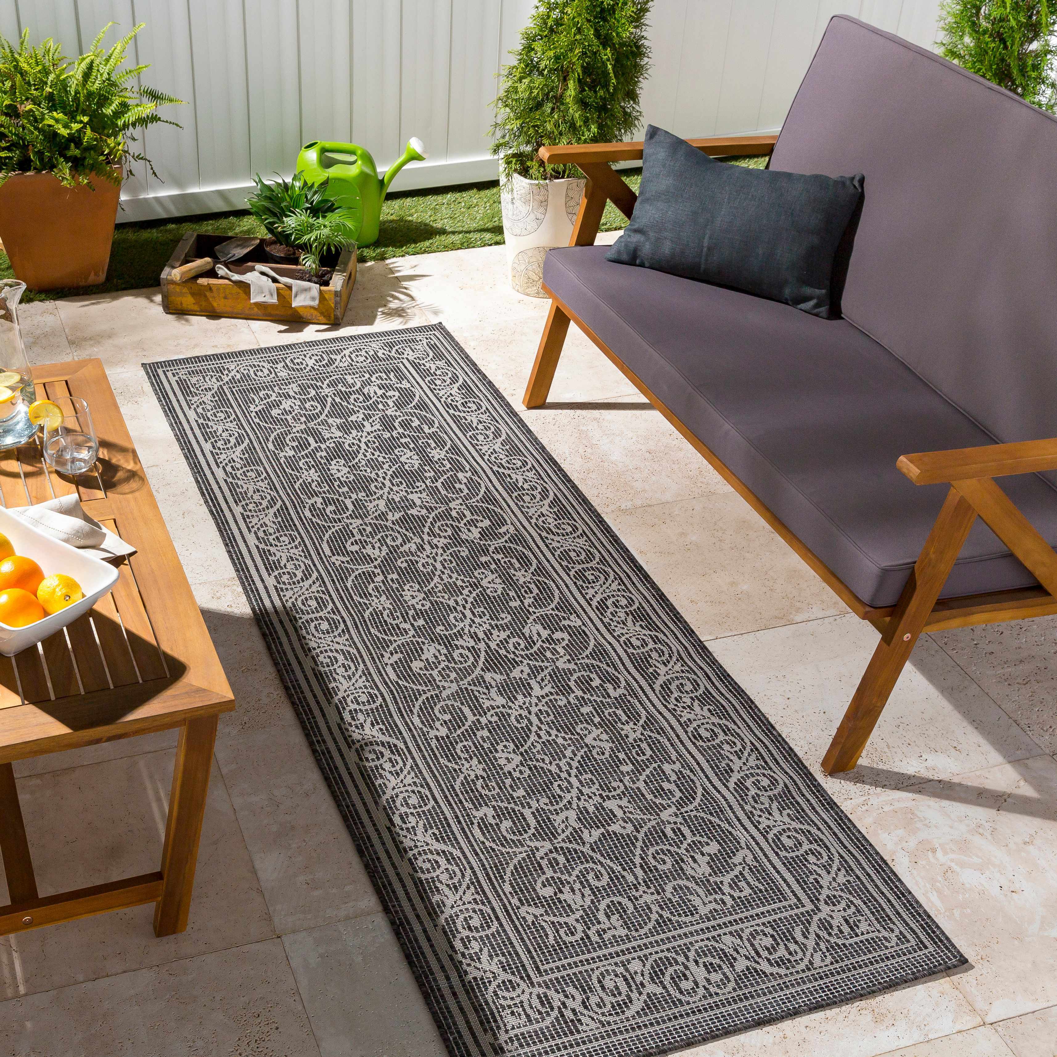 Waynesfield 5'1in x 7' Outdoor Area Rug - Hauteloom