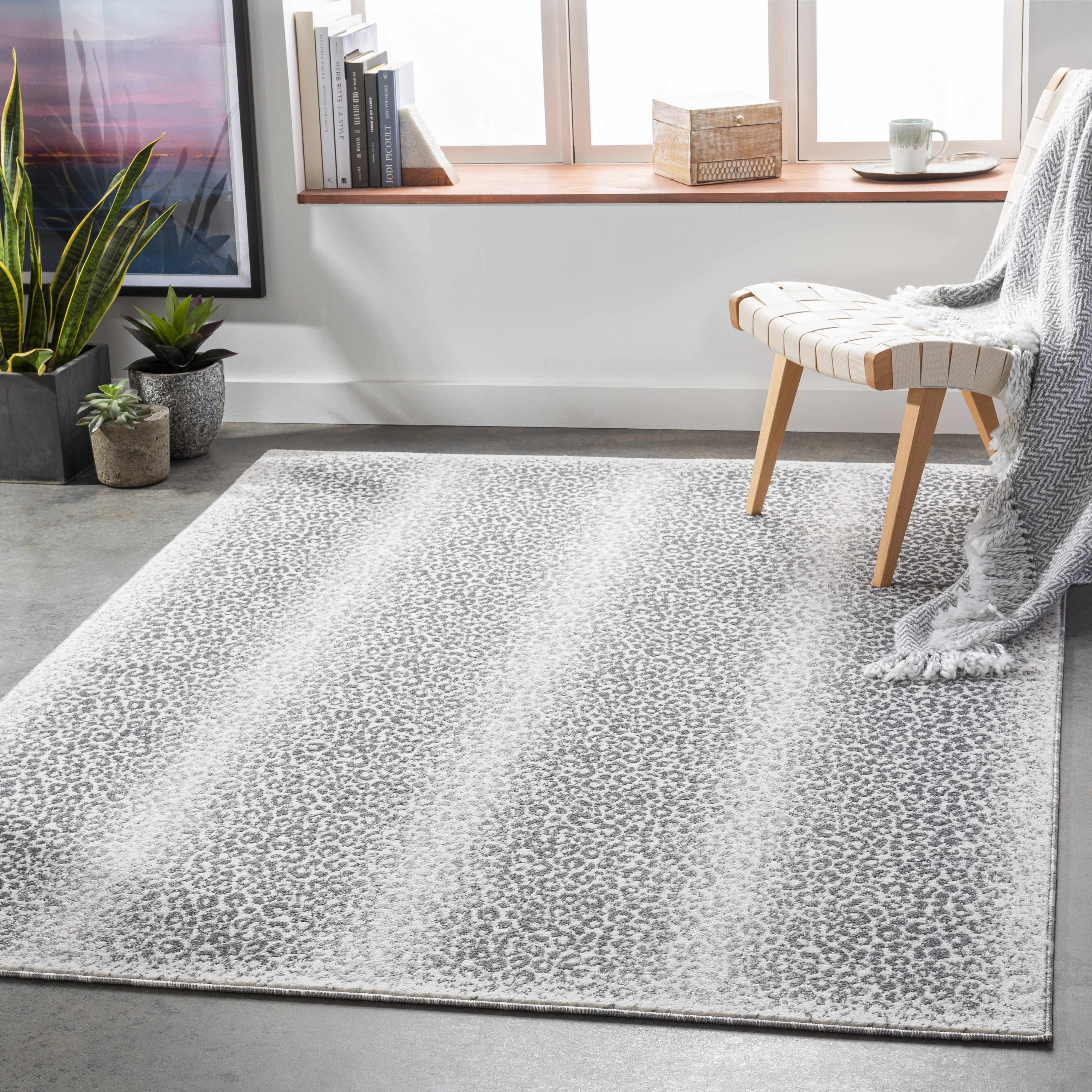 Wollongbar 6'7in x 9' Modern Area Rug - Hauteloom