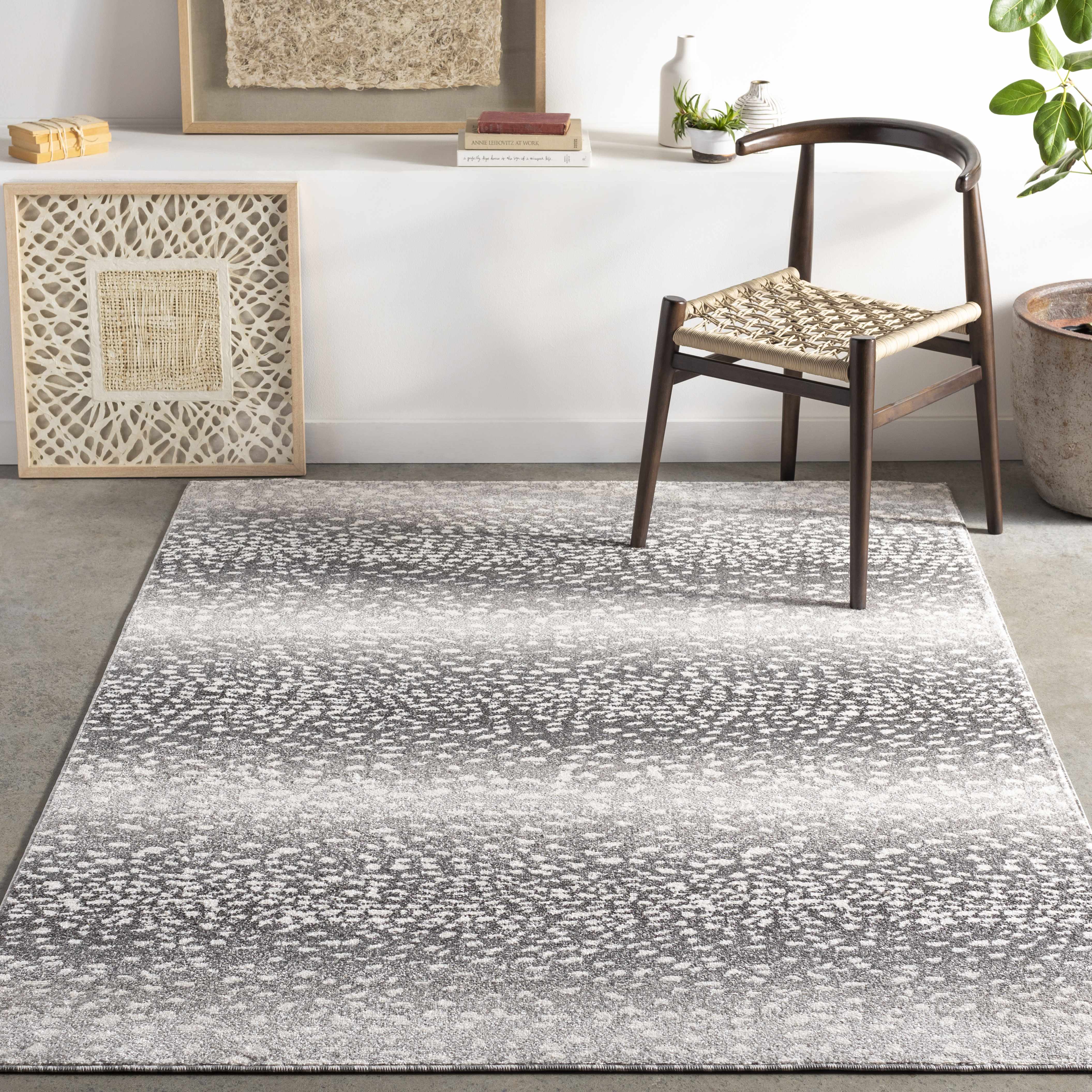 Widnoon 6'7in x 9' Modern Area Rug - Hauteloom