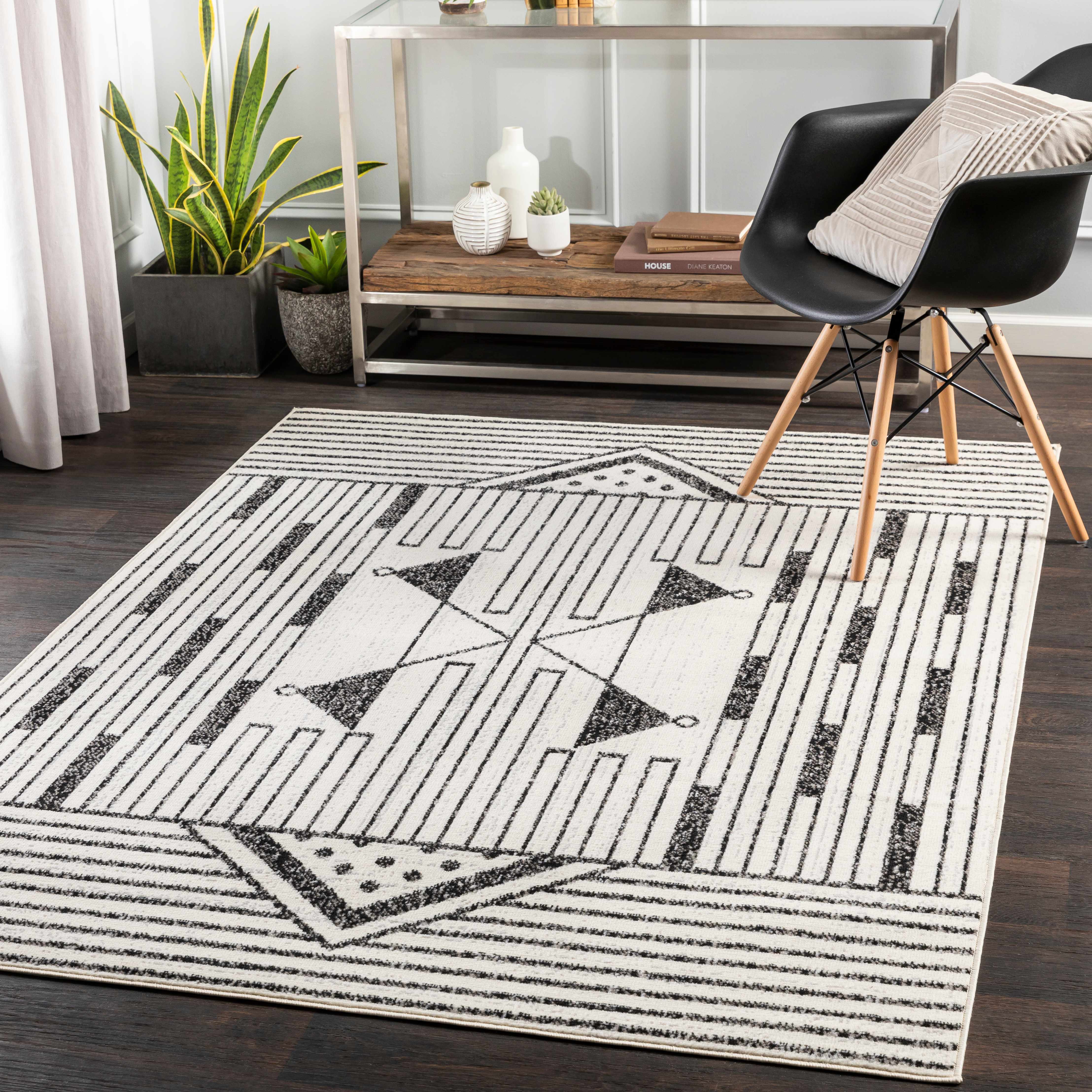 Middlemount 6'7in x 9' Modern Area Rug - Hauteloom
