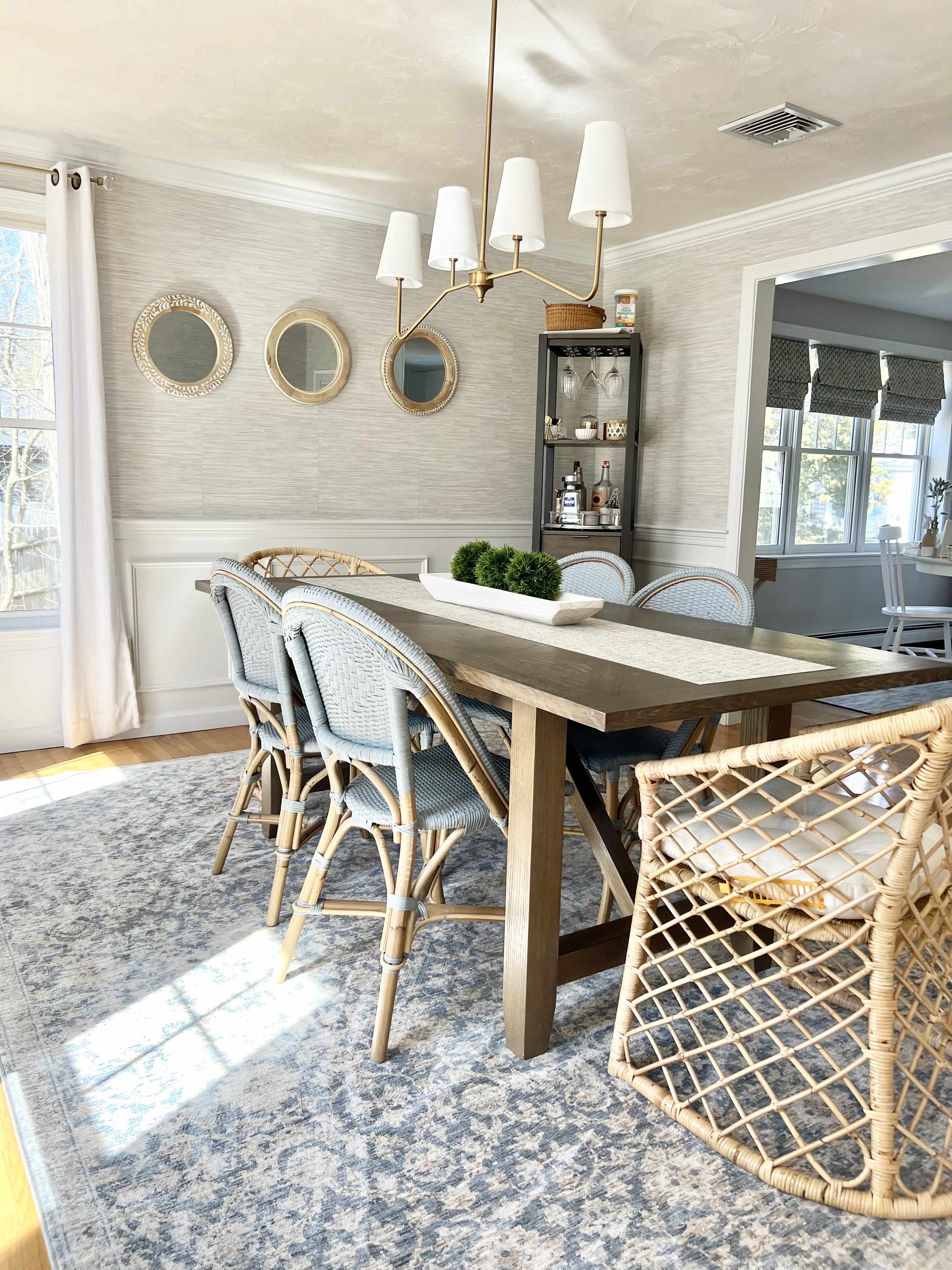 Carlton 7'10in x 10'3in Transitional Area Rug - Hauteloom