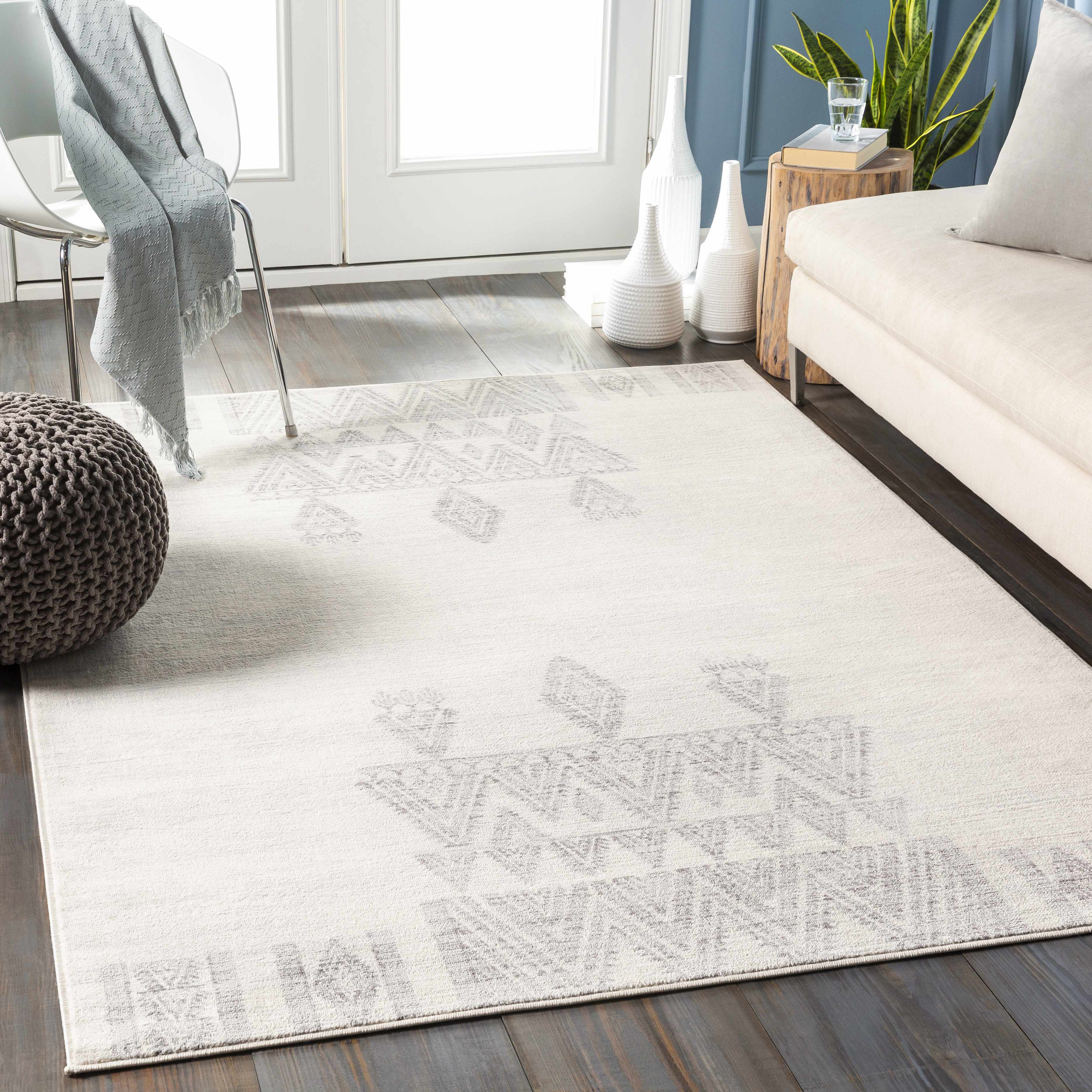 Swindon 6'7in x 9' Area Rug - Hauteloom