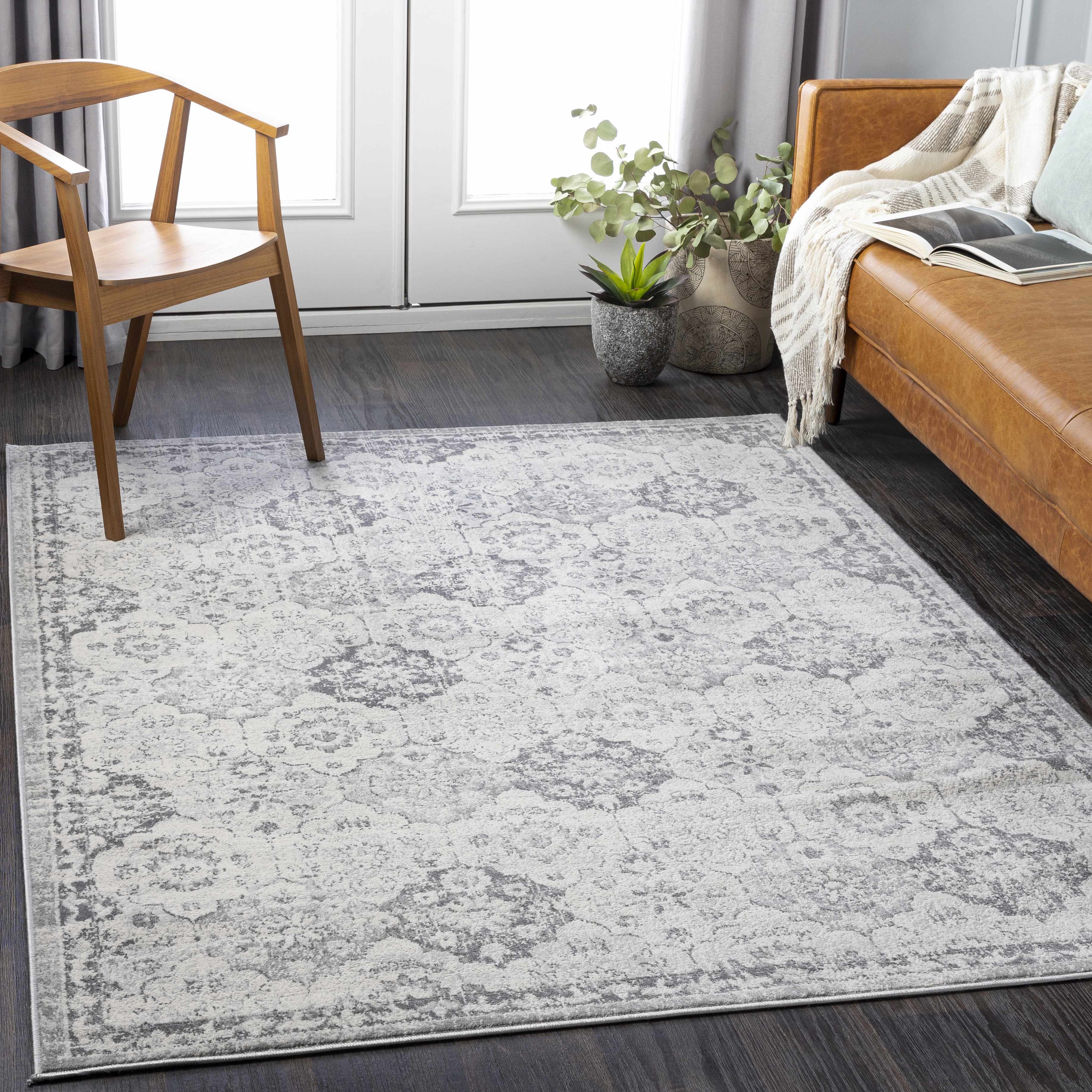 Wulkuraka 7'10in x 10' Traditional Area Rug - Hauteloom