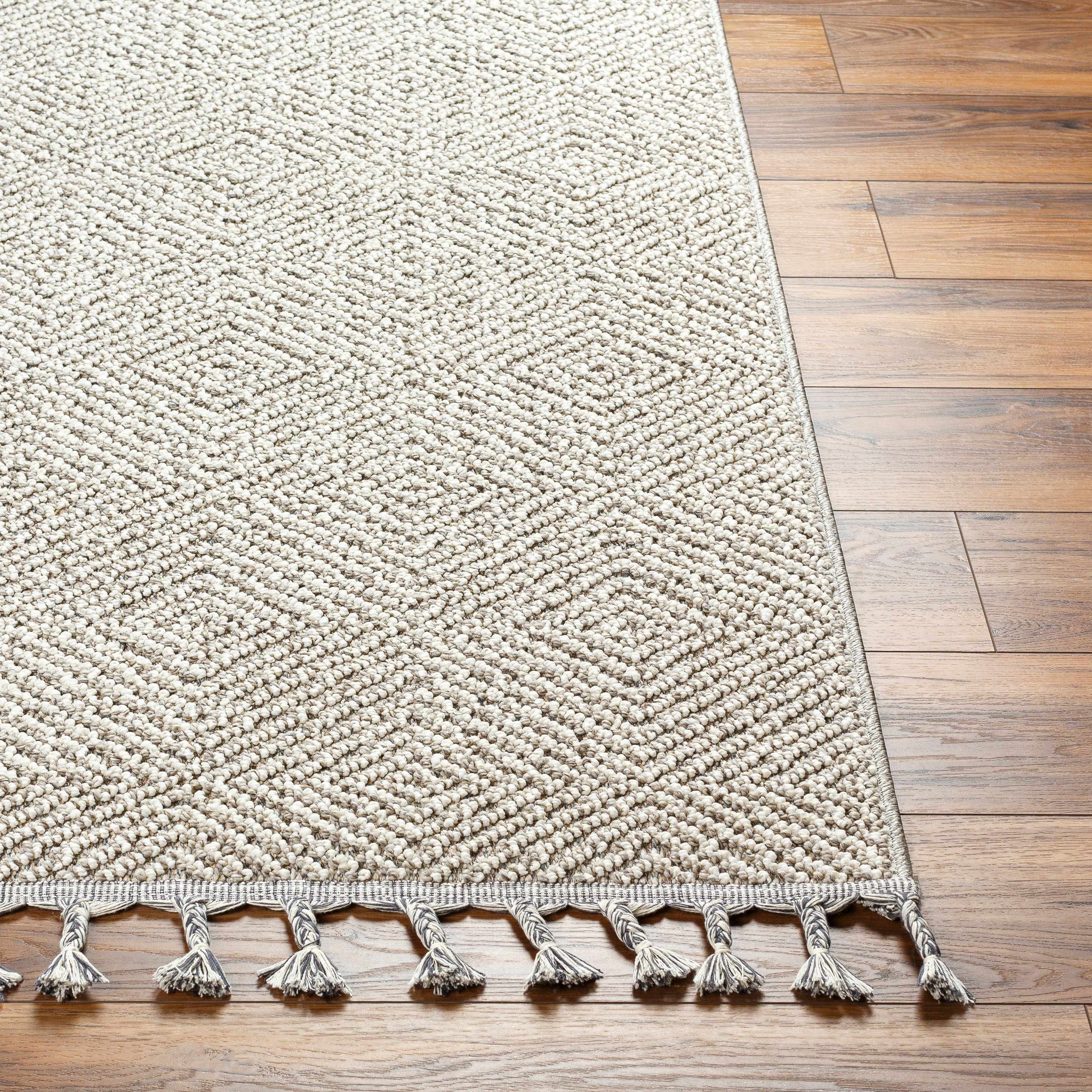 Broox 5'3in x 7' Outdoor Area Rug - Hauteloom