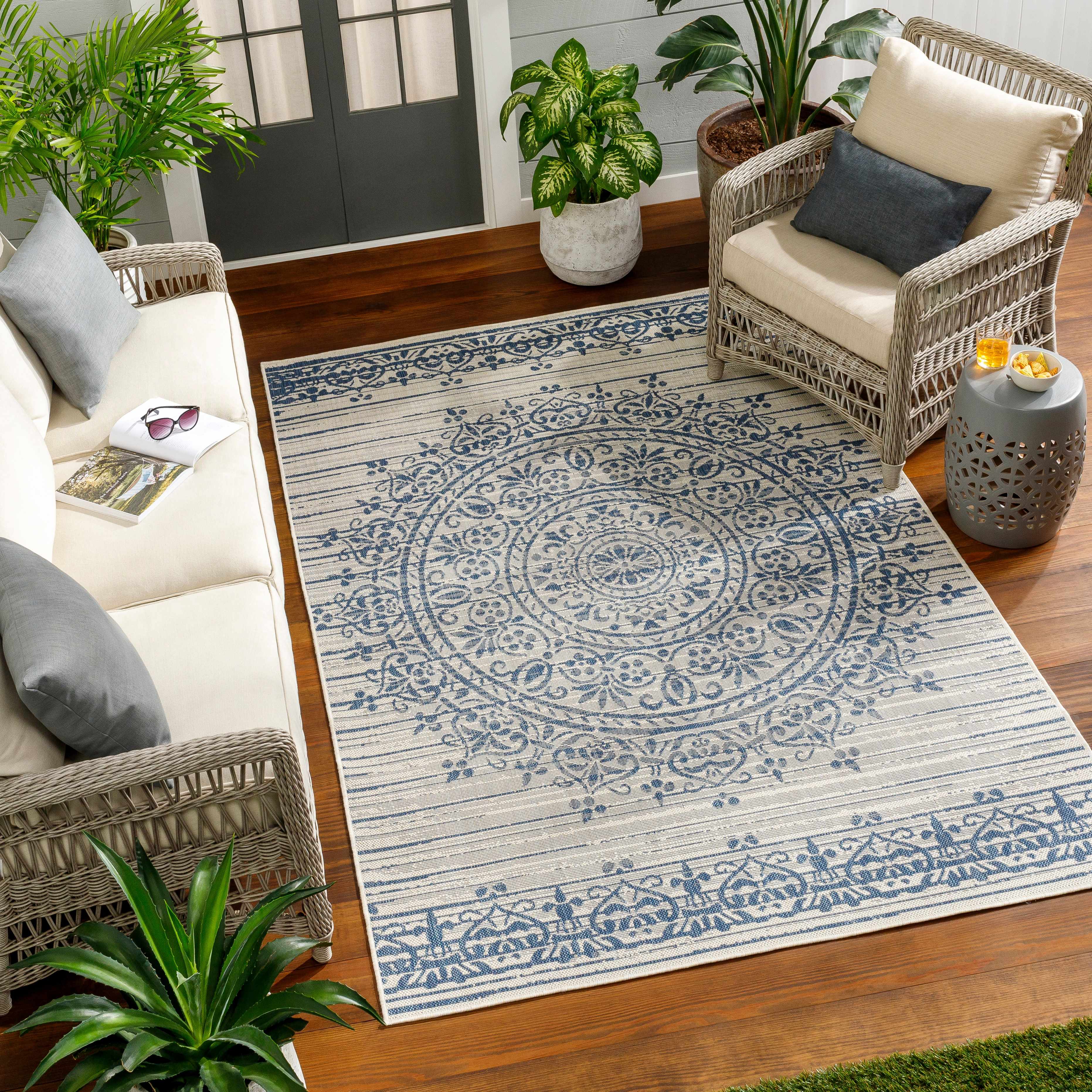 Honza 5'3in x 7' Outdoor Area Rug - Hauteloom