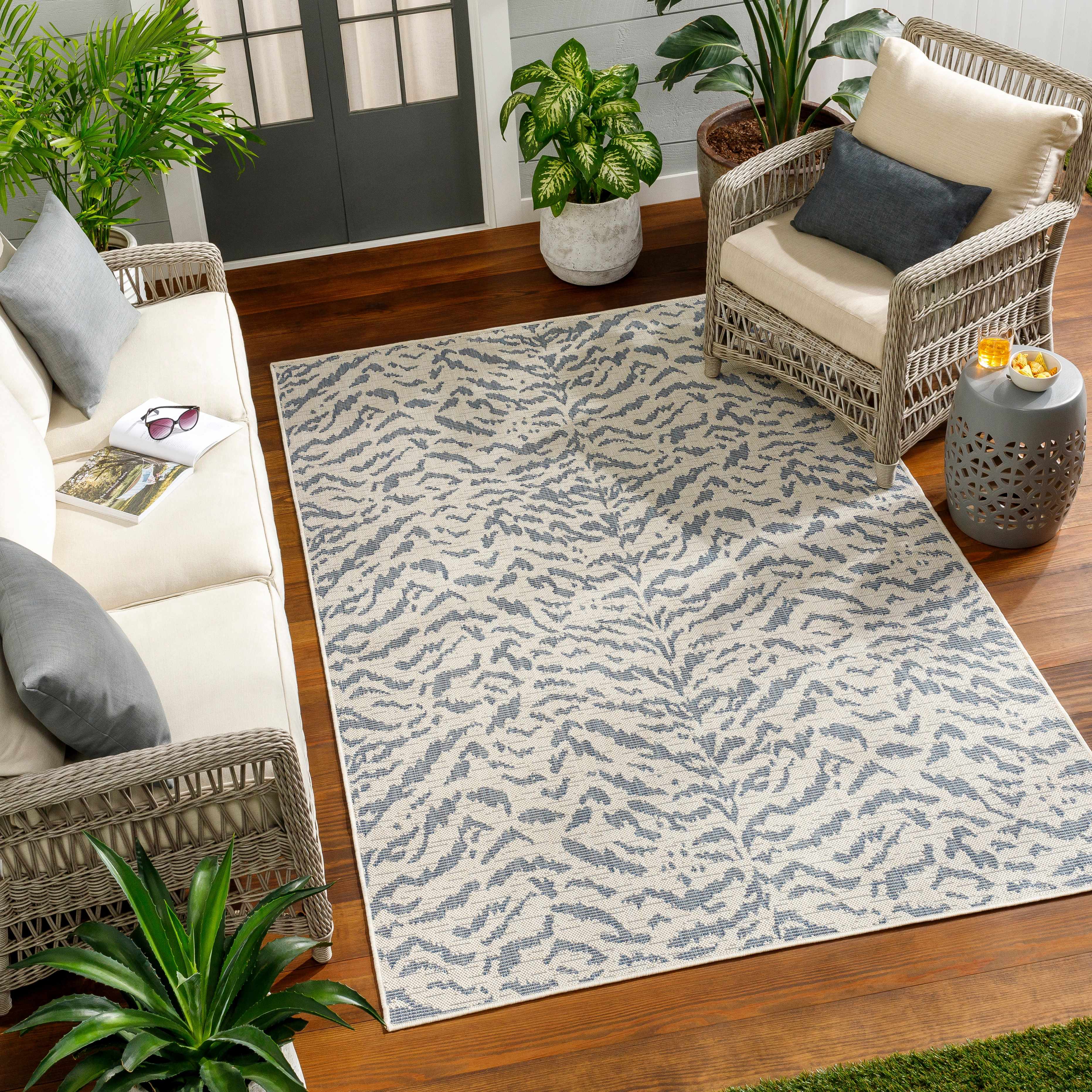 Friso 6'7in x 9' Outdoor Area Rug - Hauteloom