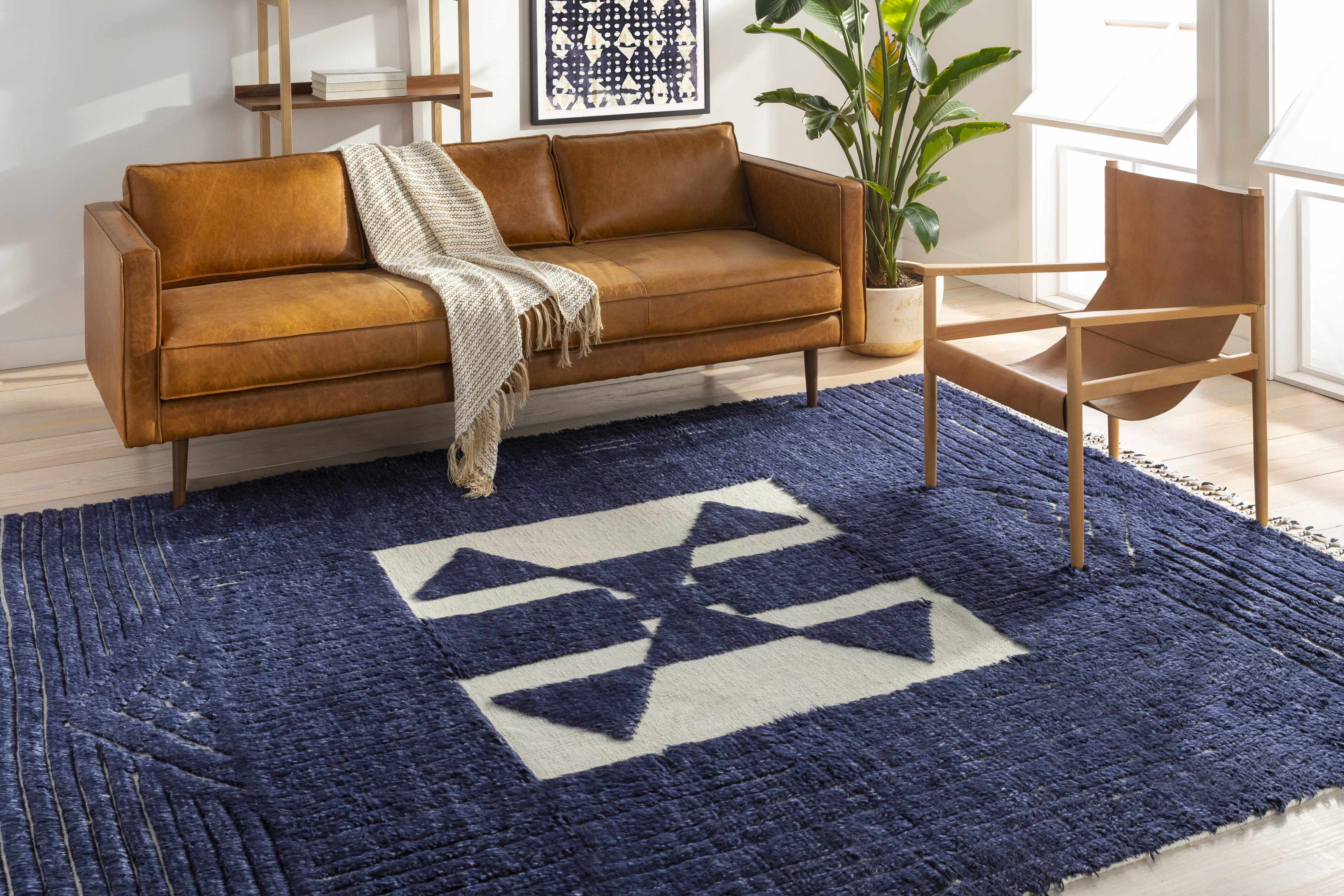 Billinge 2' x 3' Wool Area Rug - Hauteloom