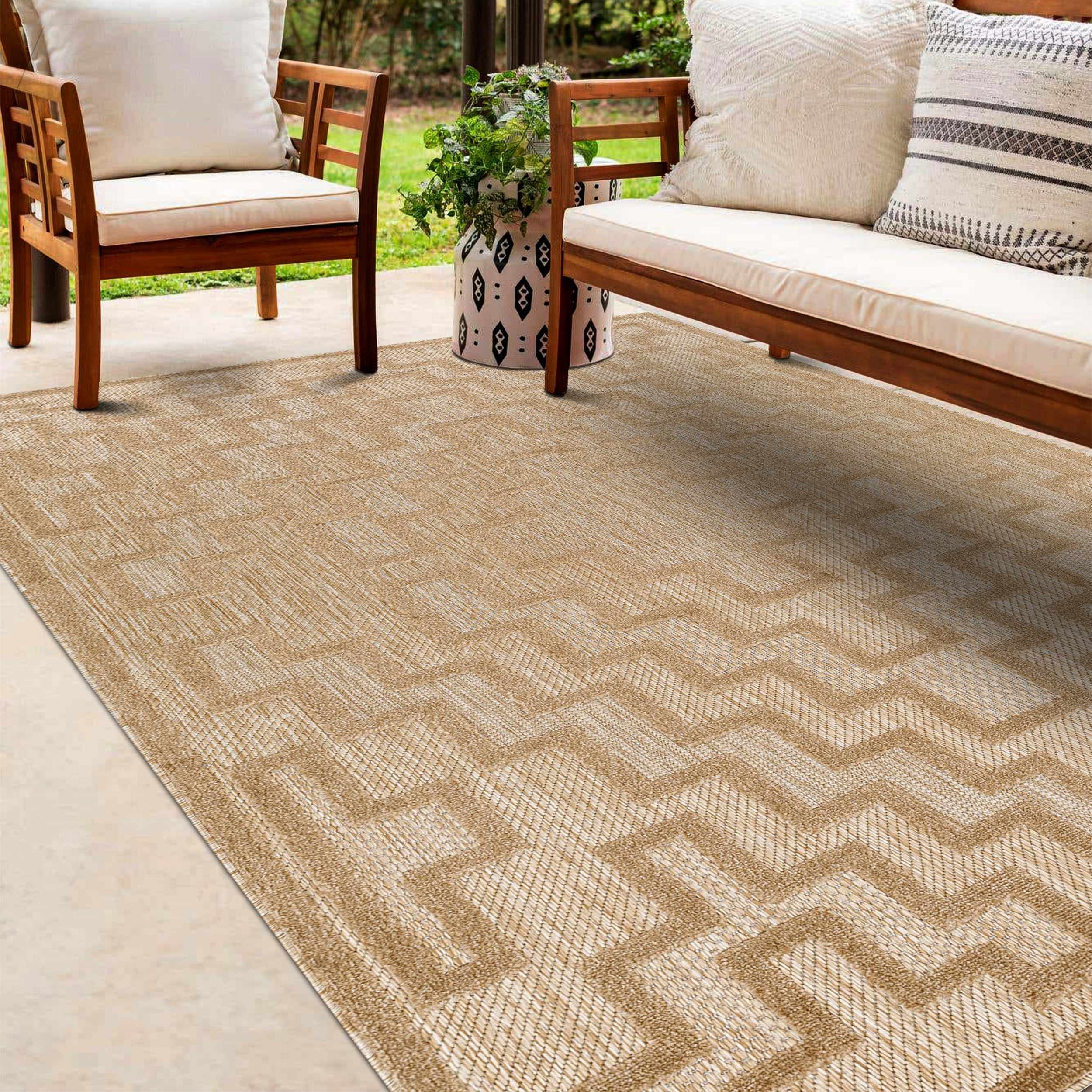 Diza 6'7in x 9' Outdoor Area Rug - Hauteloom