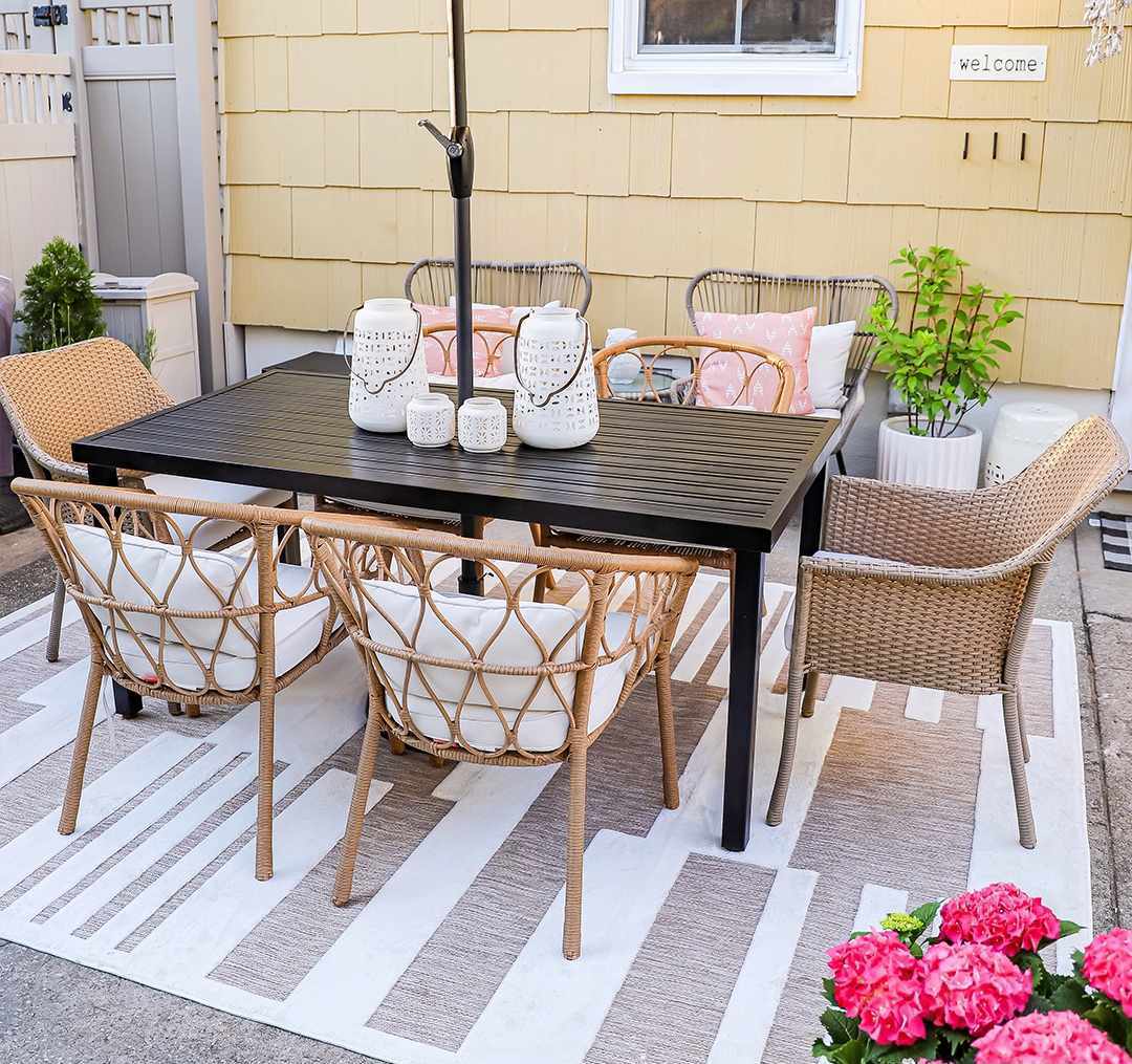 Nita 5'3in x 7' Outdoor Area Rug - Hauteloom