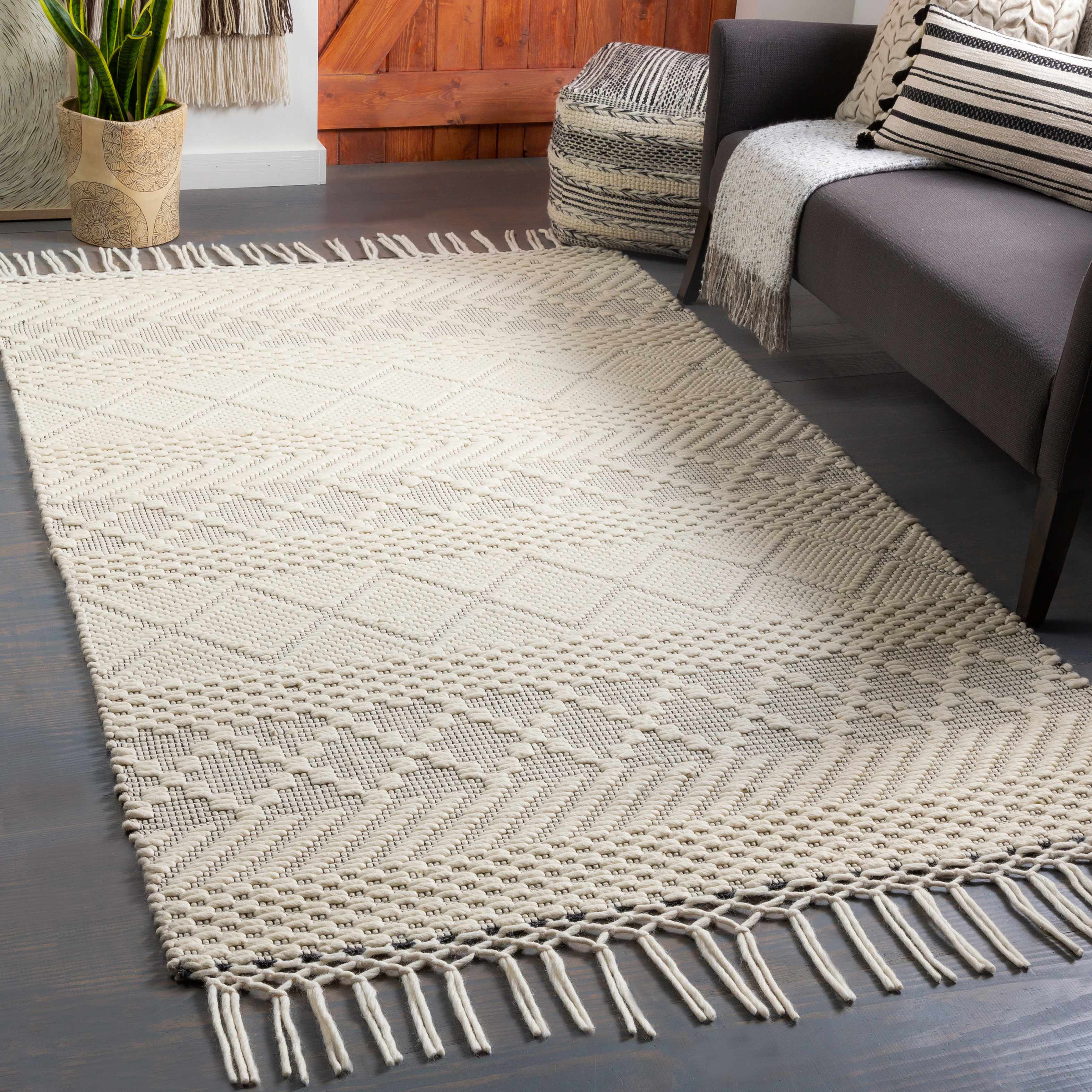 Coquitlam 5' x 7'6in handmade Farmhouse Moroccan NZ Wool Area Rug - Hauteloom