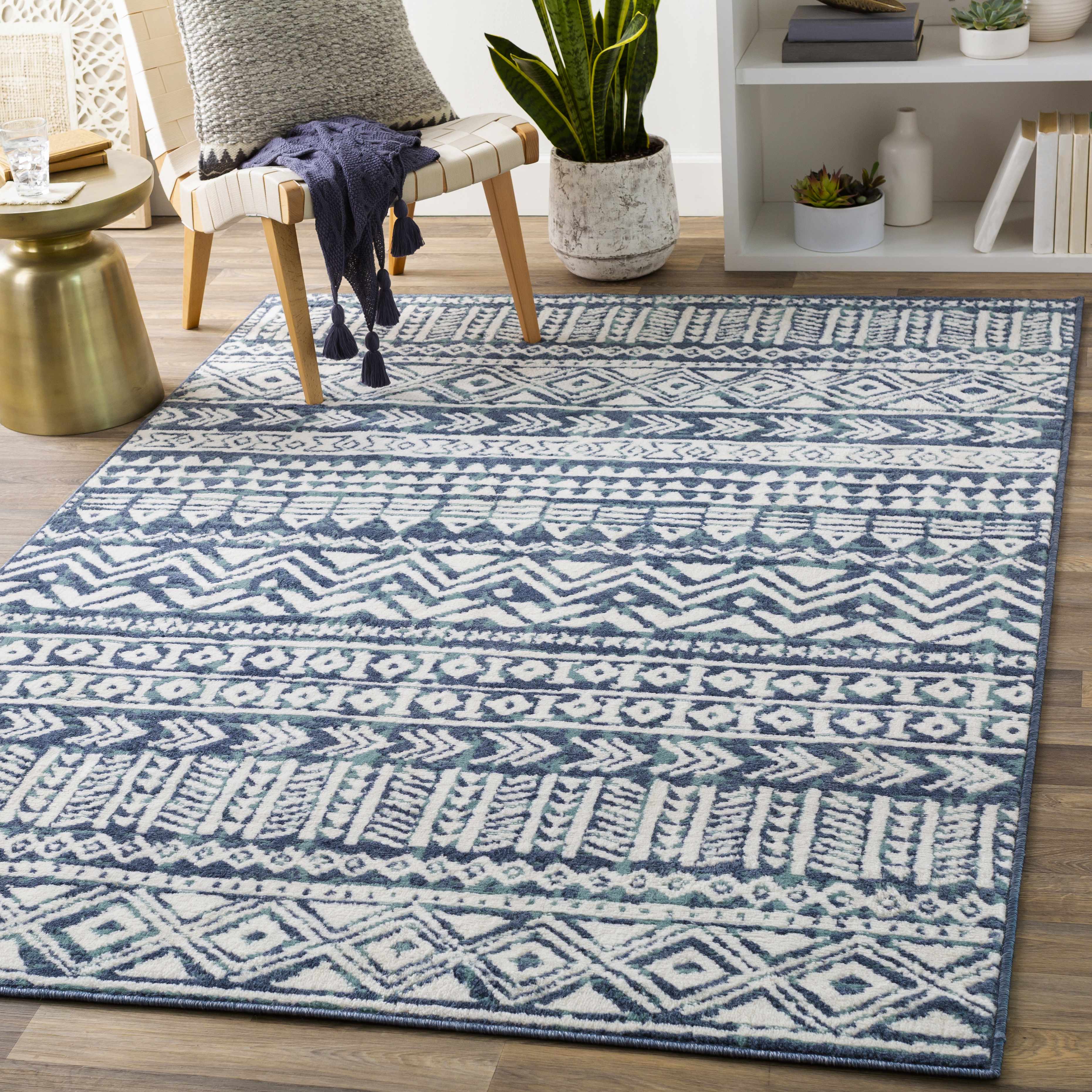 Leura 5'3in x 7'3in Area Rug - Hauteloom
