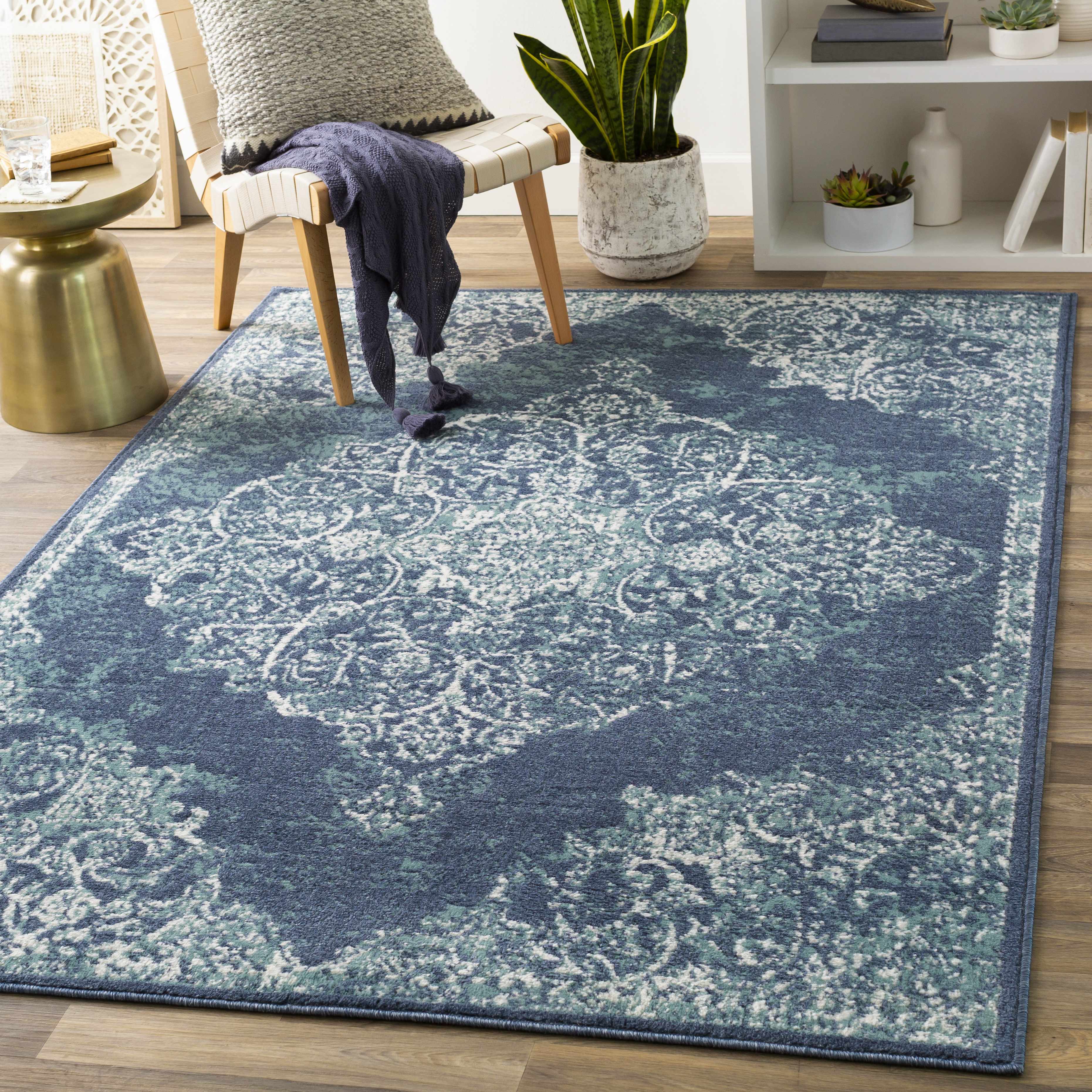Crellin 2' x 2'11in Traditional Area Rug - Hauteloom