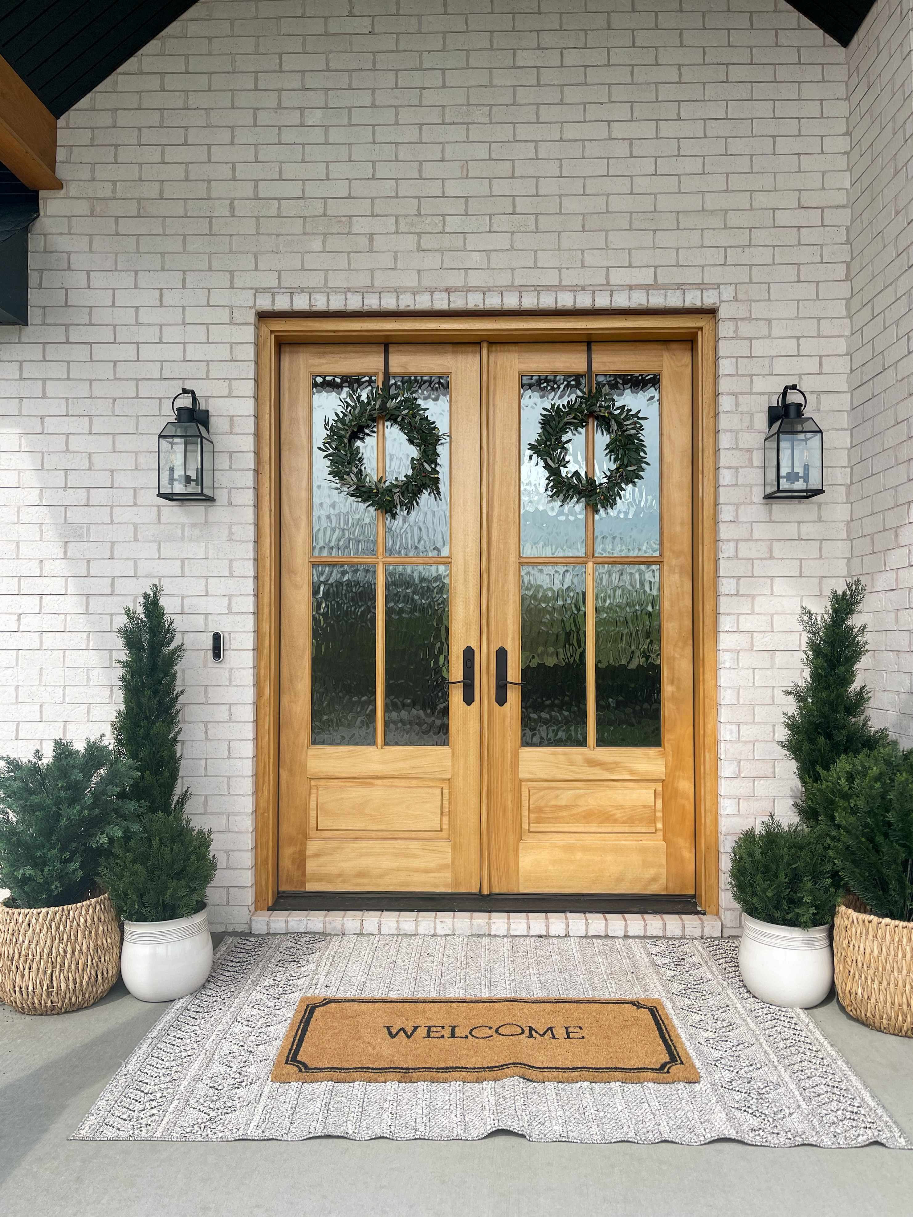 Dekel 6'7in x 9' Outdoor Area Rug - Hauteloom