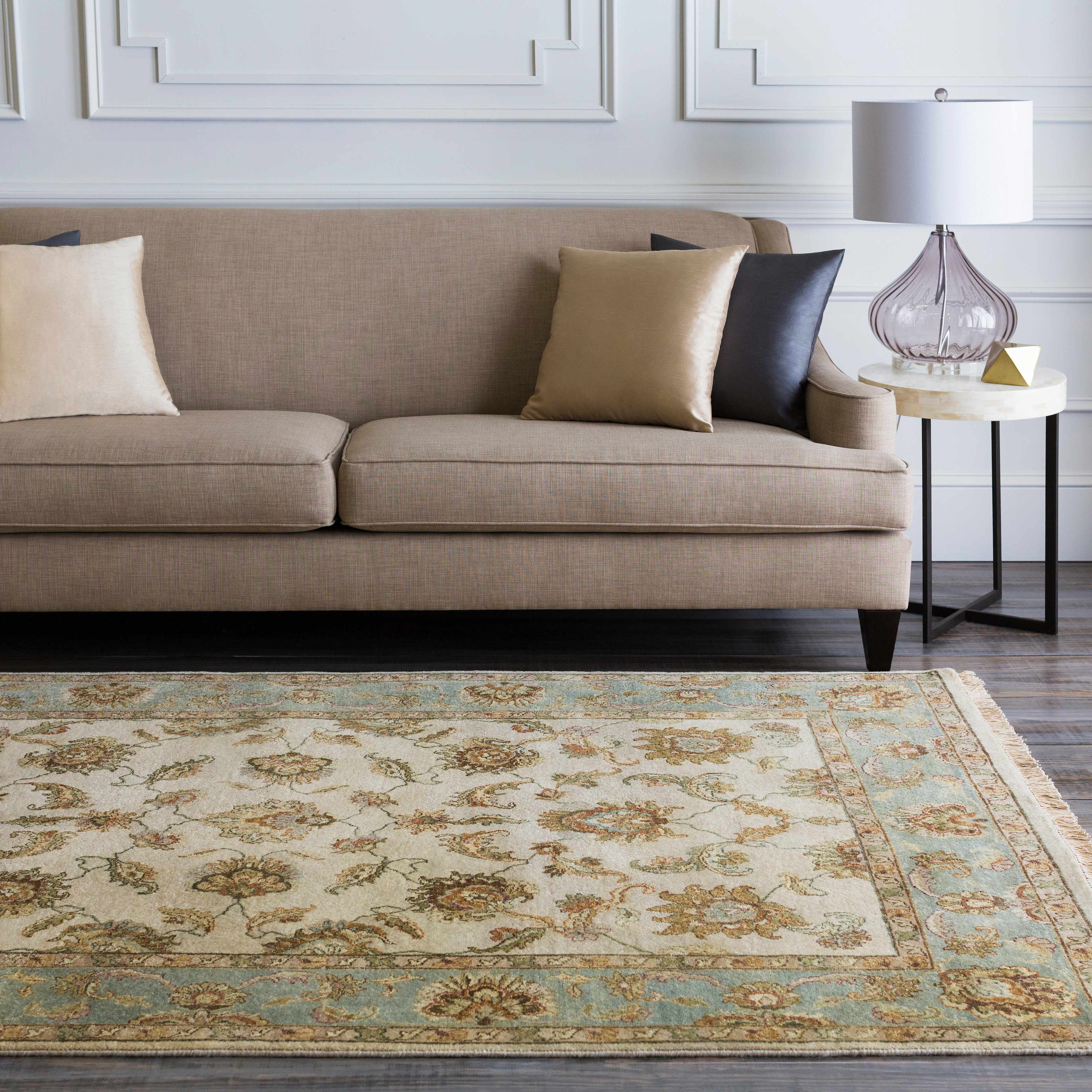 Dahlonega 5'6in x 8'6in Traditional Handmade Traditional Persian NZ Wool Area Rug - Hauteloom