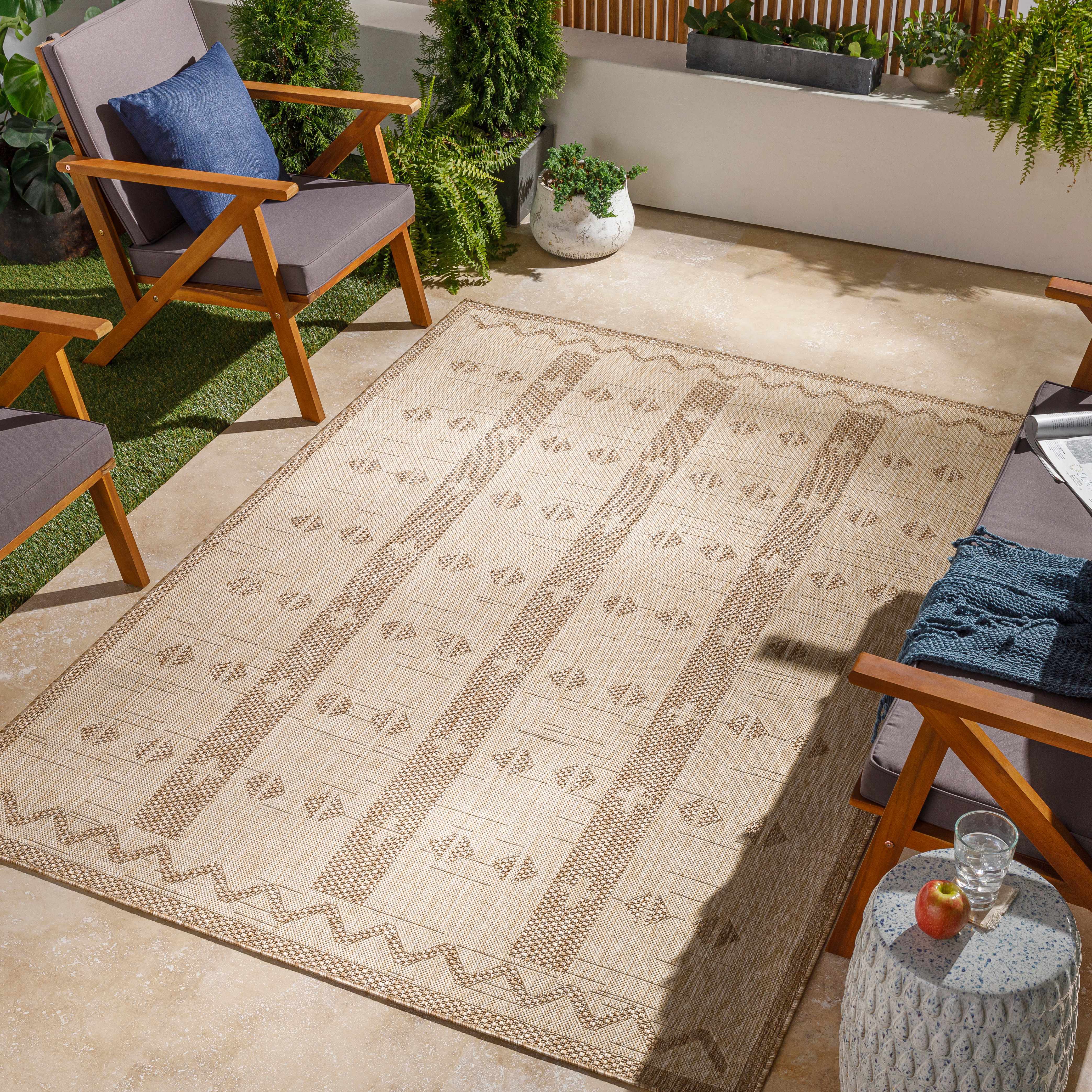 Lilio 5'3in x 7' Outdoor Farmhouse Moroccan Outdoor Area Rug - Hauteloom