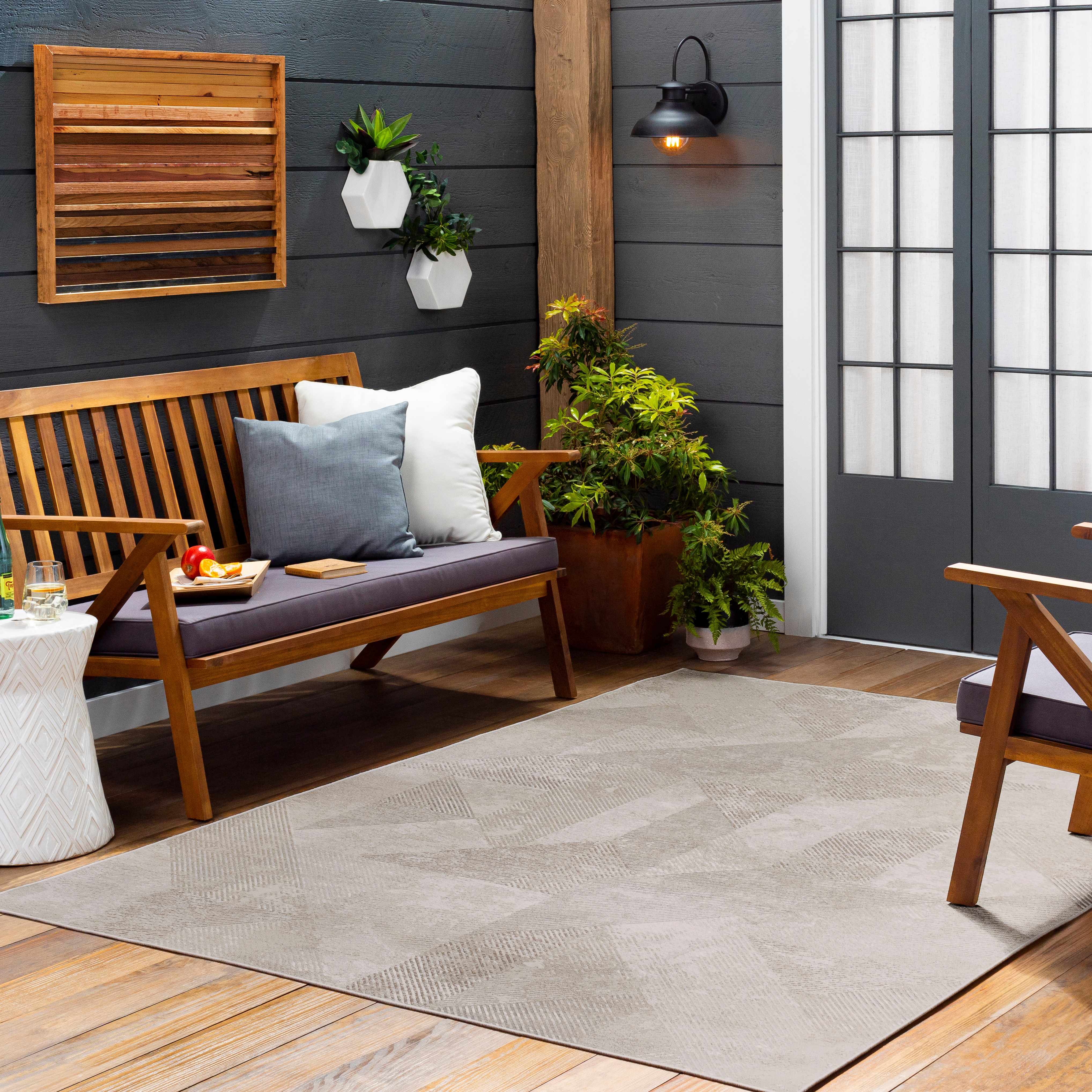 Pimmit 2'2in x 4'3in Modern Outdoor Area Rug - Hauteloom