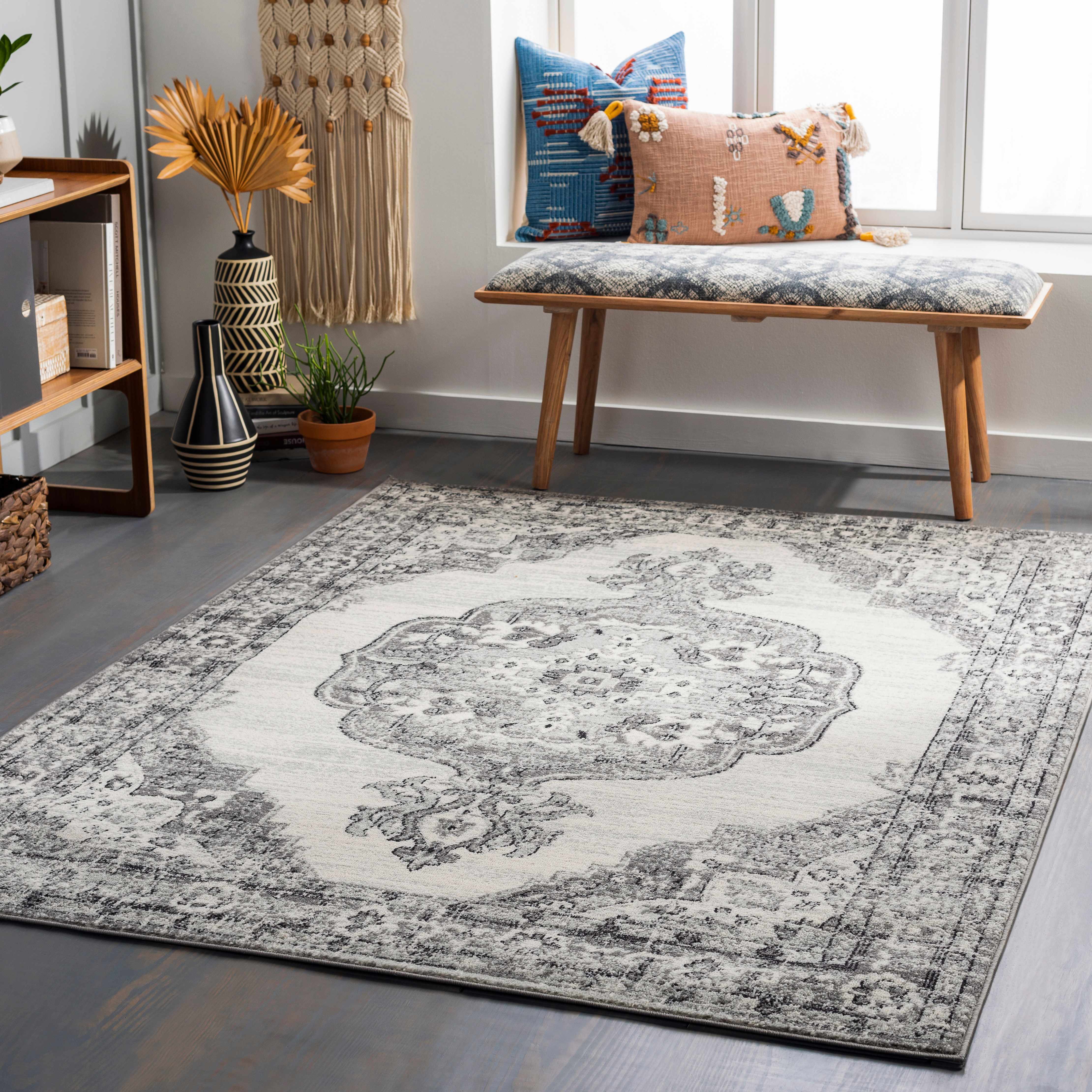 Chackbay 6'7in x 9' Updated Traditional Farmhouse Area Rug - Hauteloom