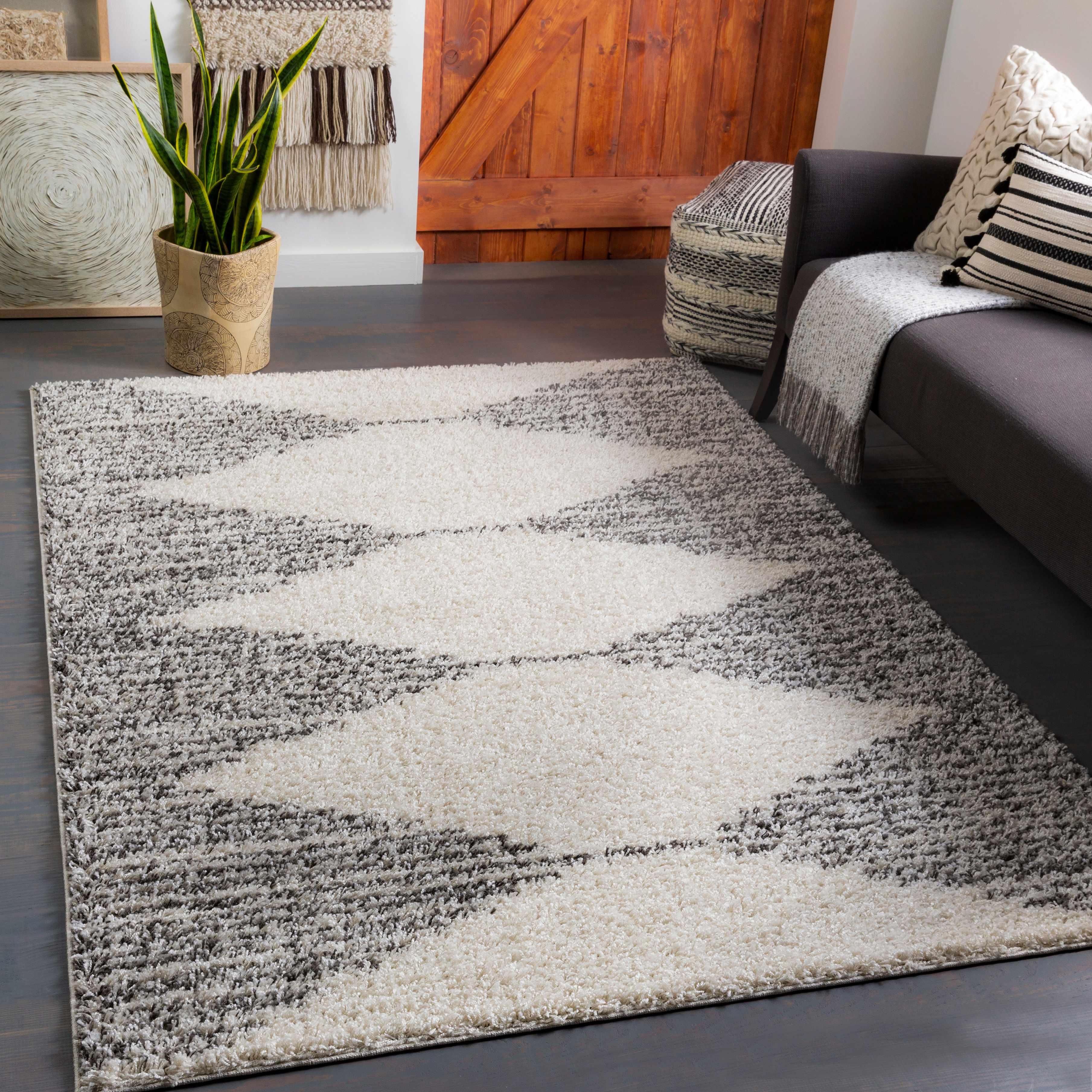 Sadsburyville 5'2in x 7' Area Rug - Hauteloom