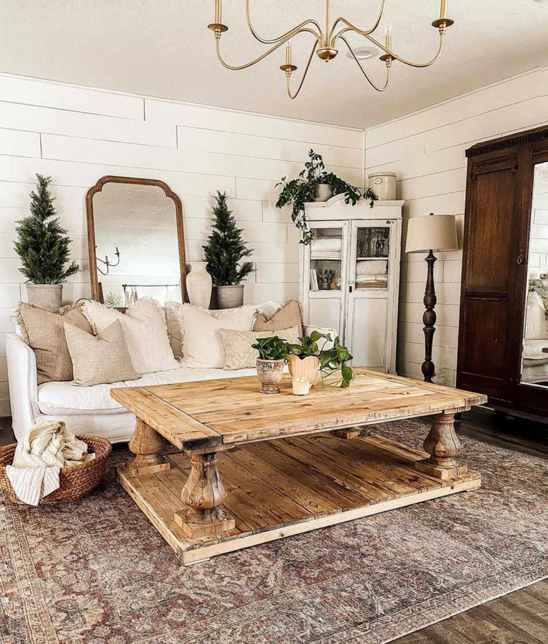 Cobbitty 8'6in x 11'6in Traditional Area Rug - Hauteloom
