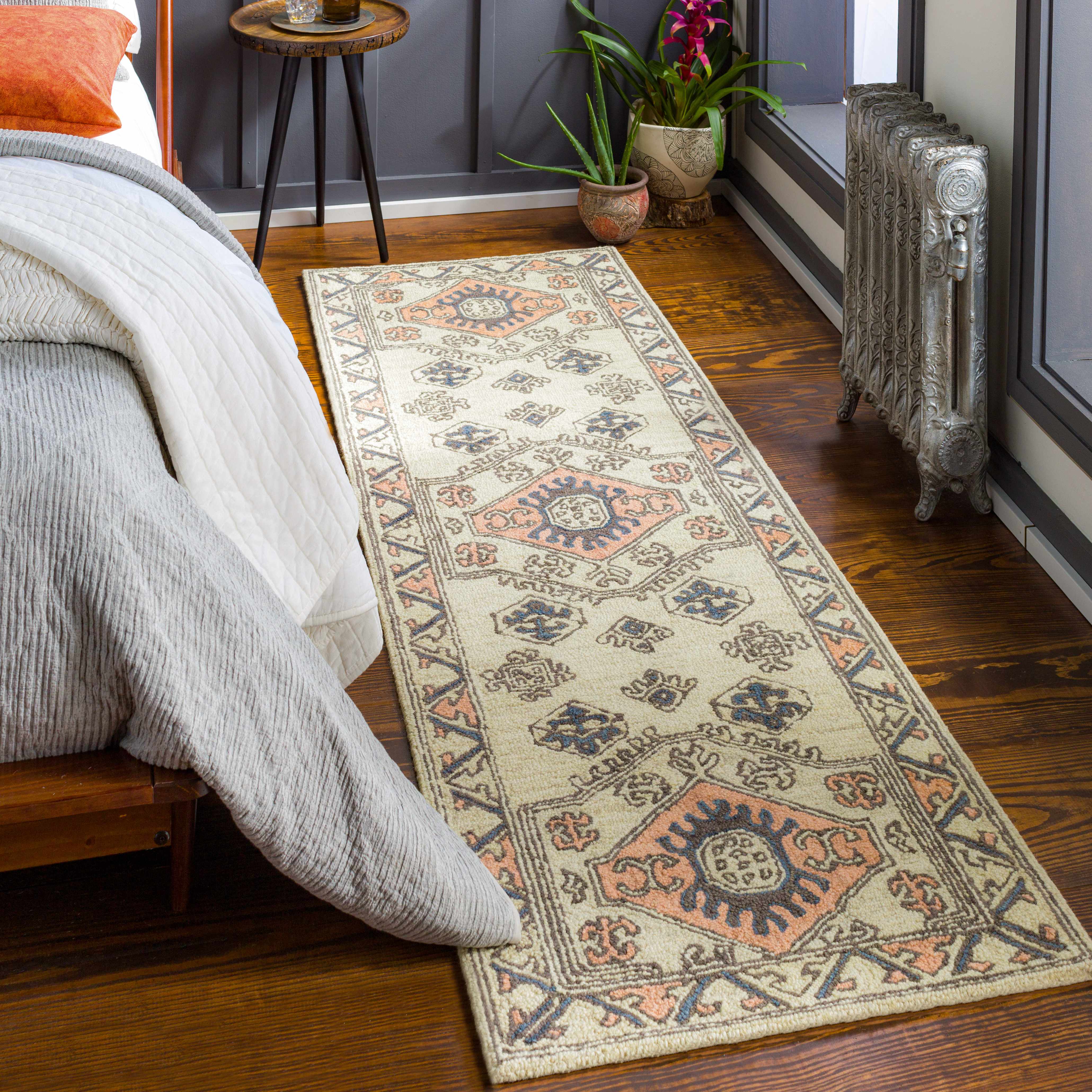 Martock 5' x 7'6in Traditional Wool Area Rug - Hauteloom