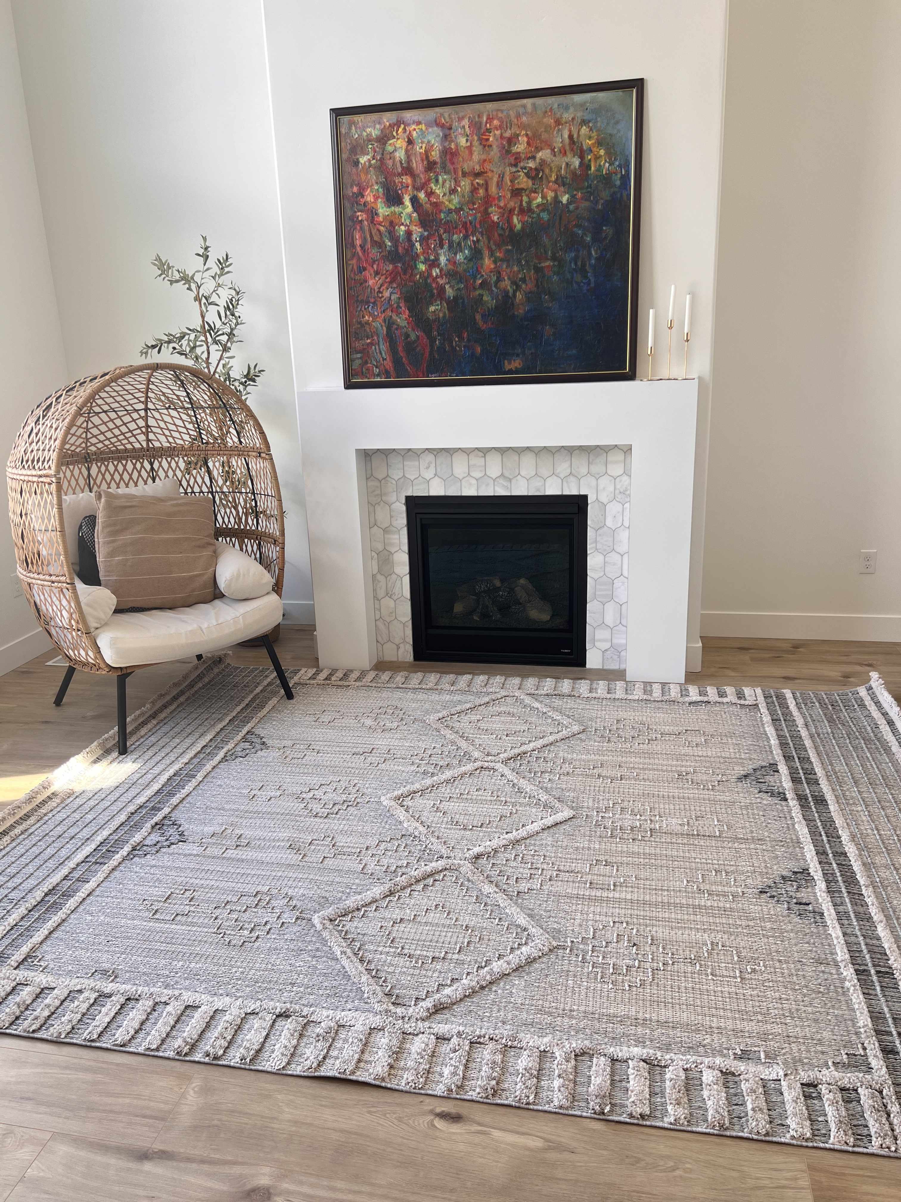 Amaga 5'3in x 7' Area Rug - Hauteloom