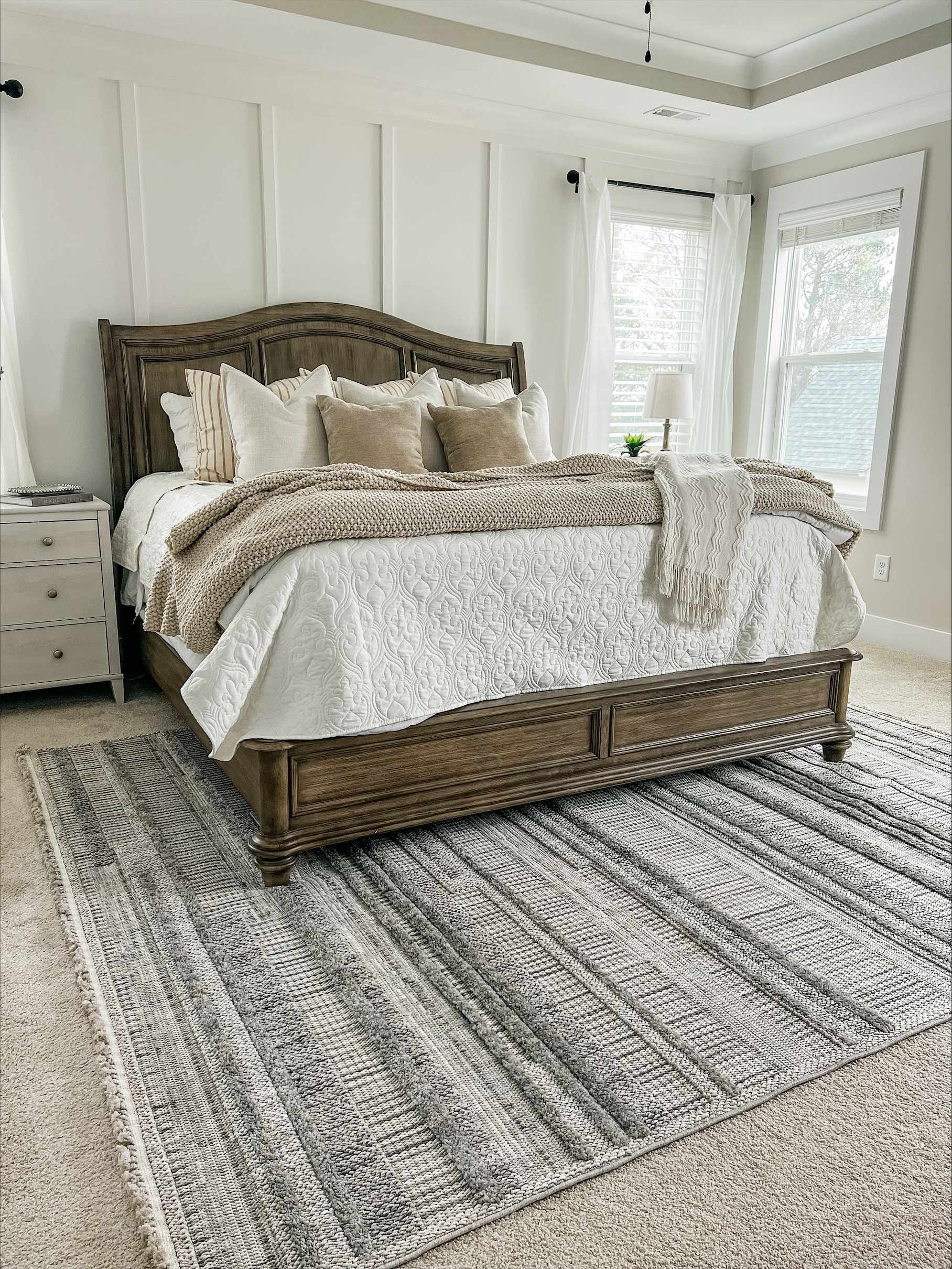 Silanga 5'3in x 7' Area Rug - Hauteloom