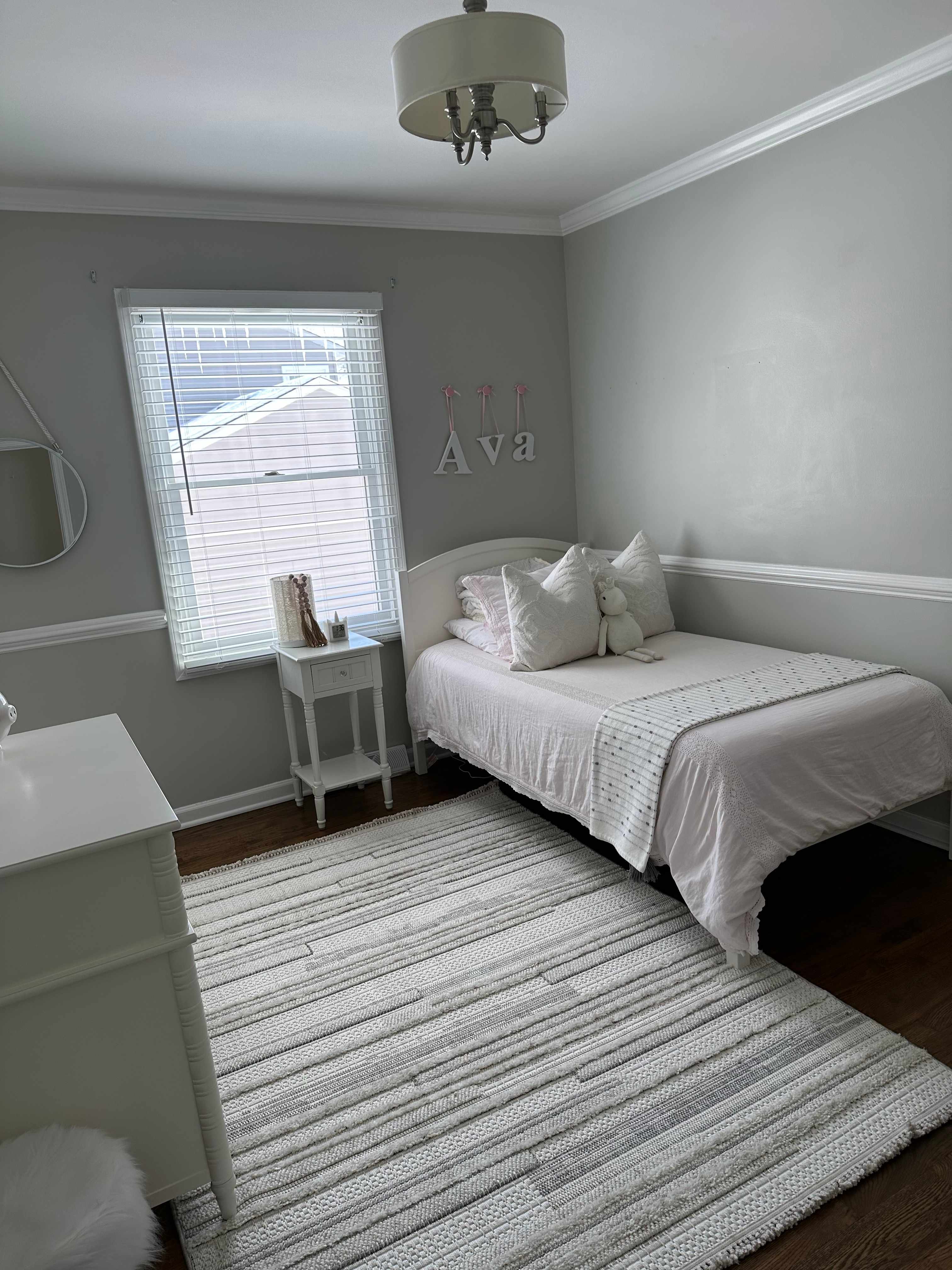 Dishman 5'3in x 7' Area Rug - Hauteloom