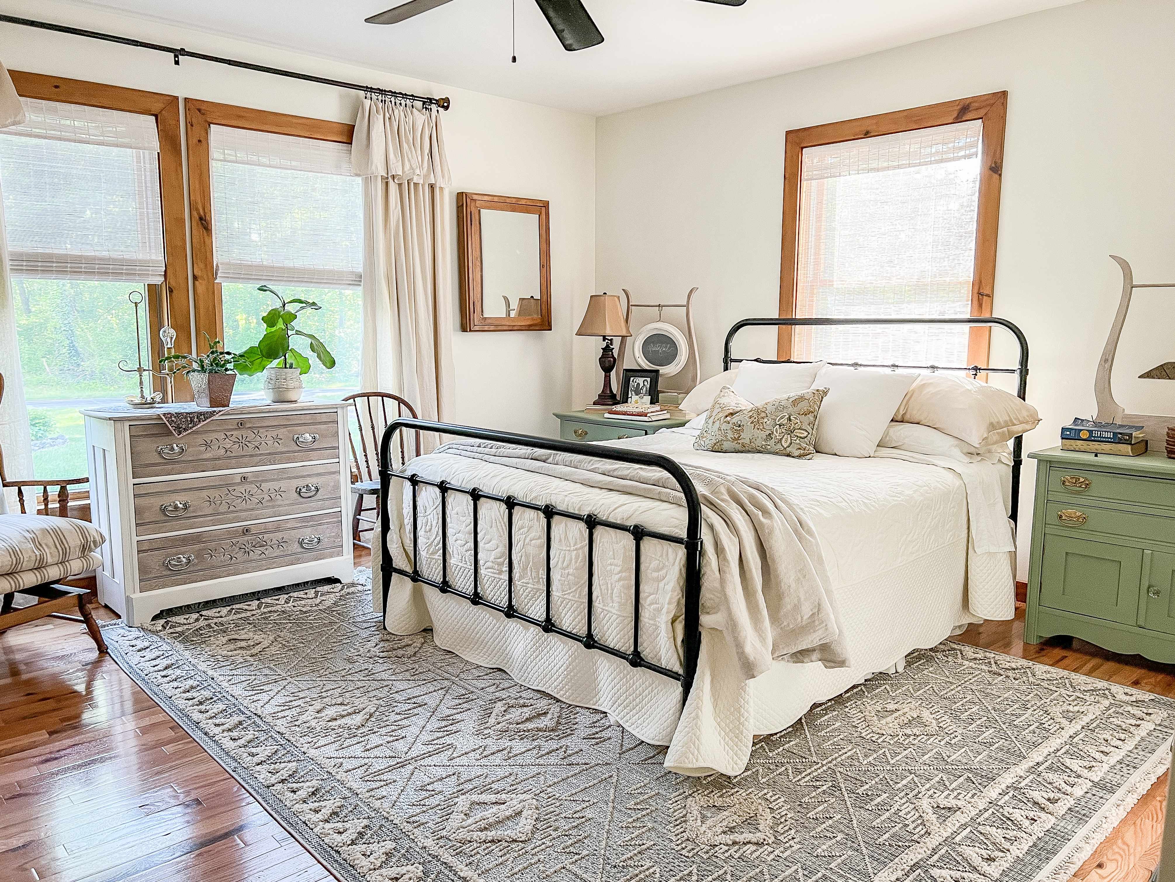 Agoo 5'3in x 7' Area Rug - Hauteloom