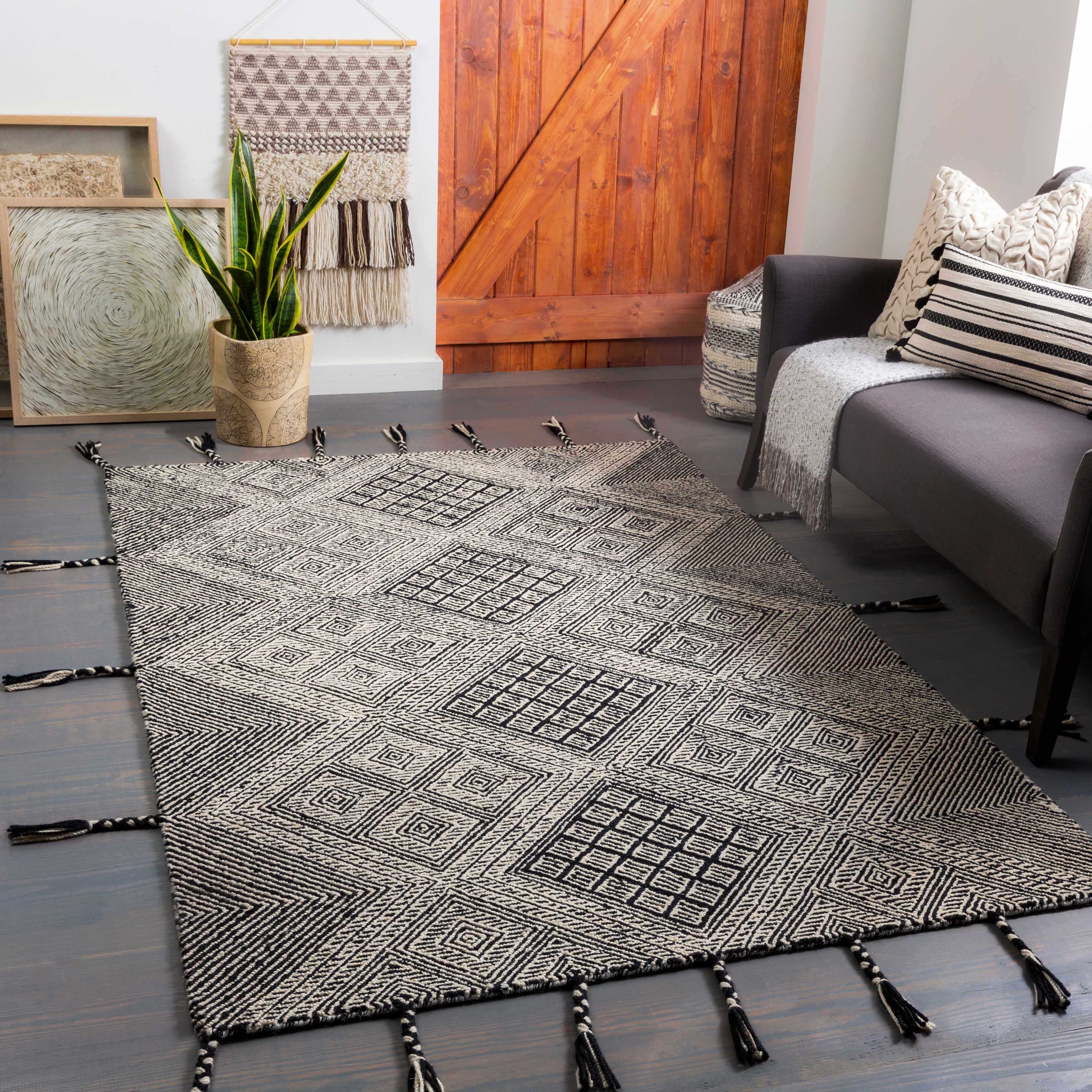 Lavelle 8'10in x 12' Wool Area Rug - Hauteloom